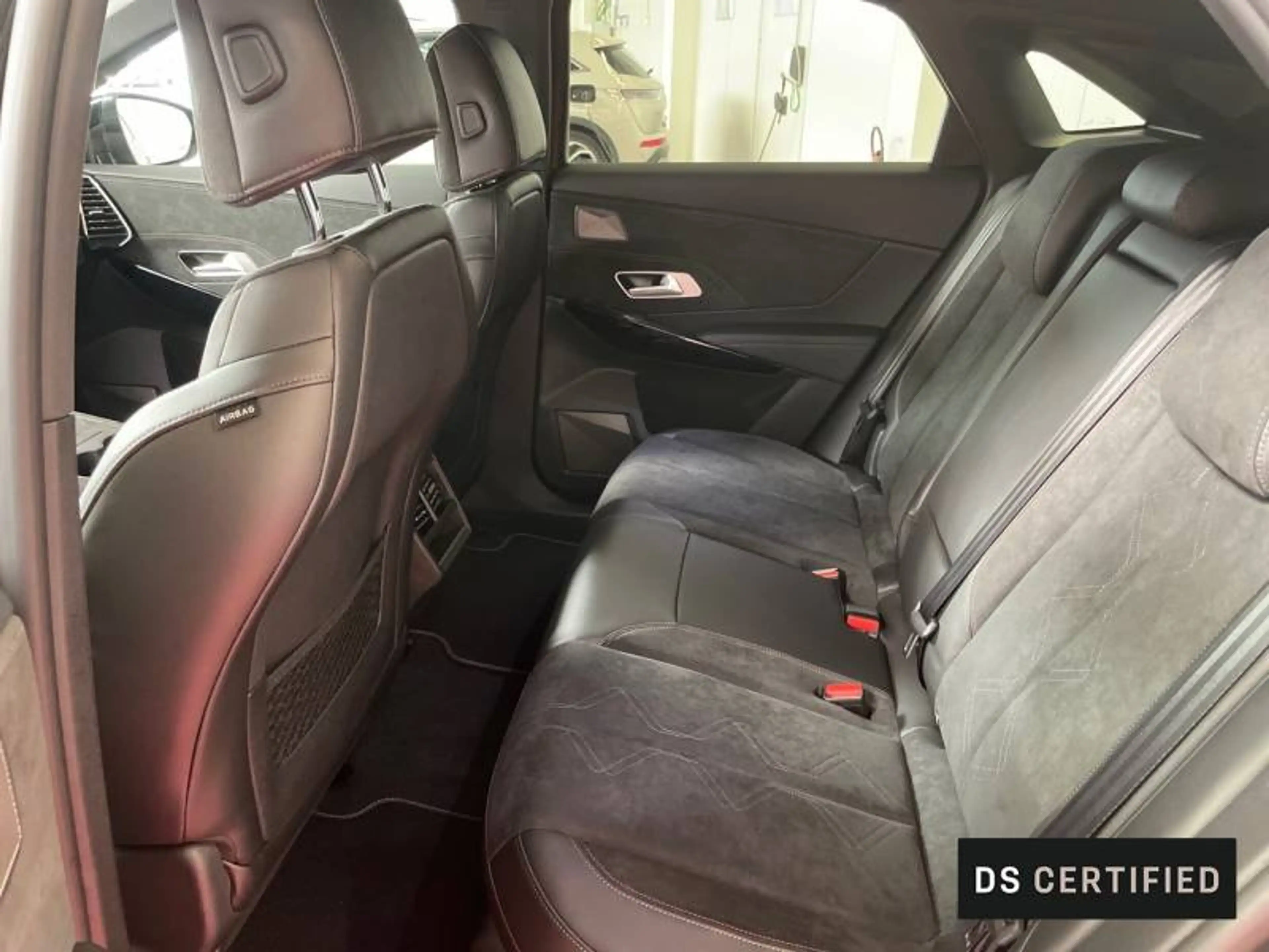 DS Automobiles DS 7 Crossback 1 1.6 PureTech 180 Auto PERFORMANCE Line + — photo 10