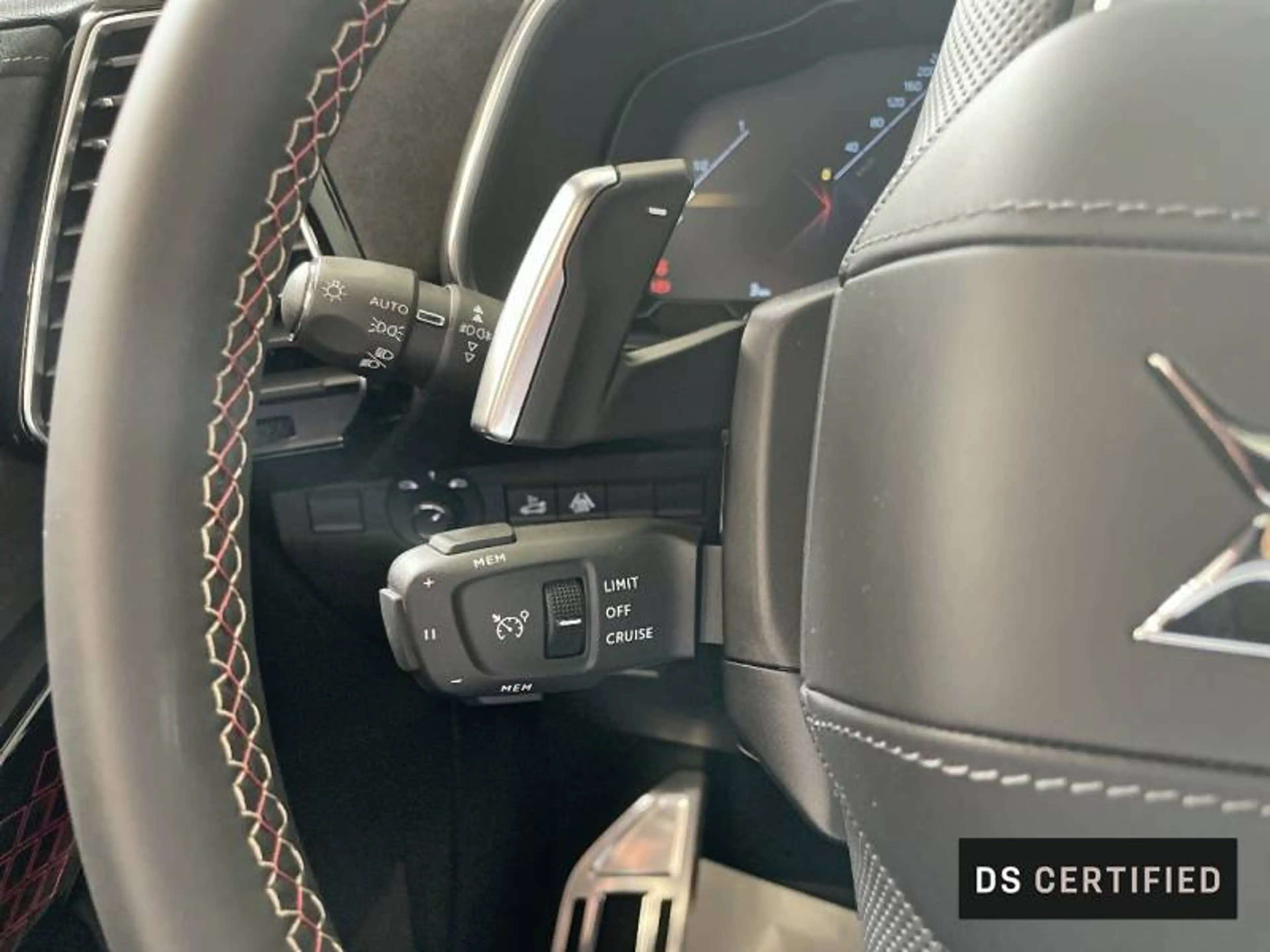 DS Automobiles DS 7 Crossback 1 1.6 PureTech 180 Auto PERFORMANCE Line + — photo 15