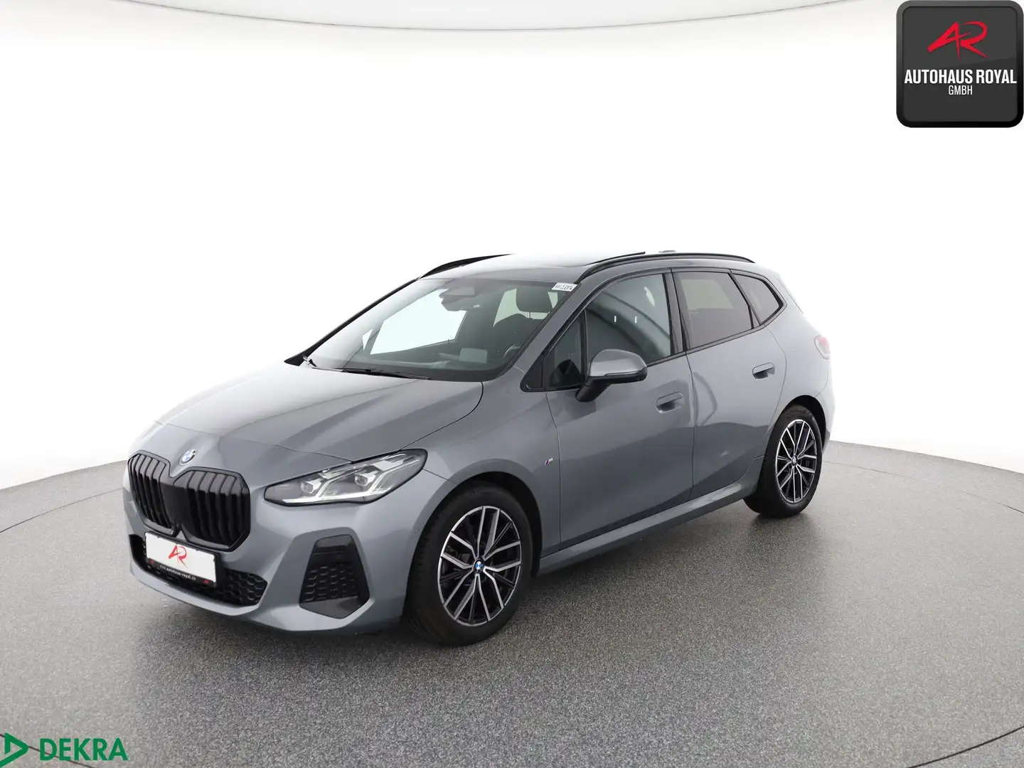 BMW 220 Active Tourer i M SPORT SHADOW,360GRAD,PANO Gris - 1