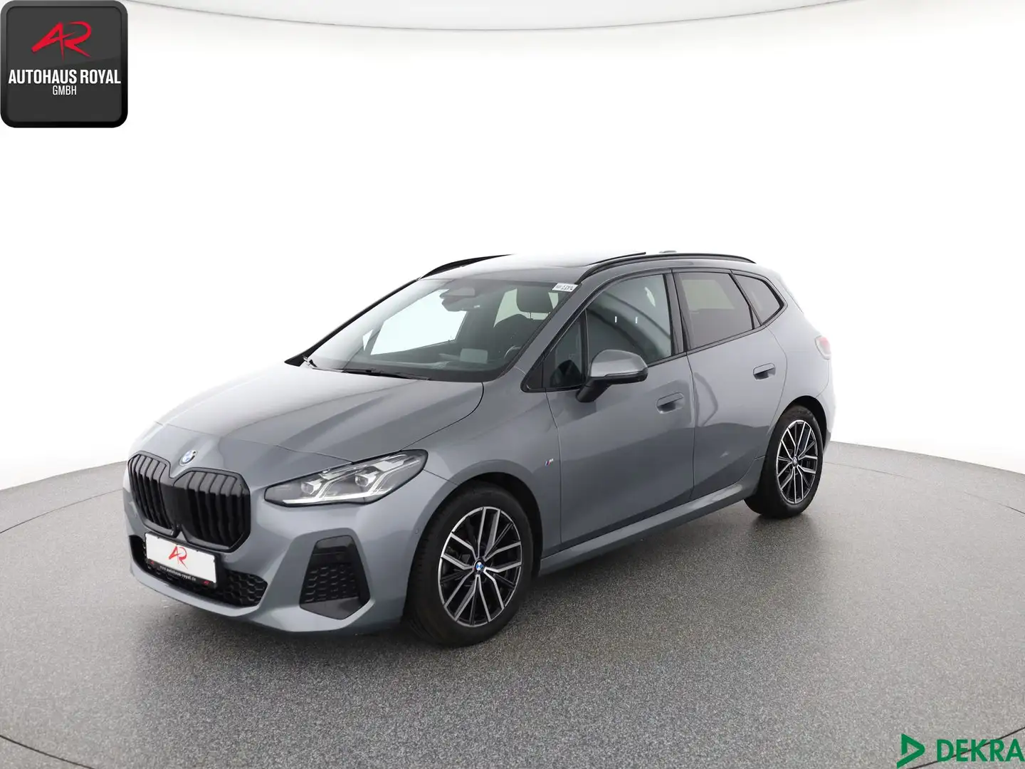 BMW 220 Active Tourer i M SPORT SHADOW,360GRAD,PANO Gris - 1