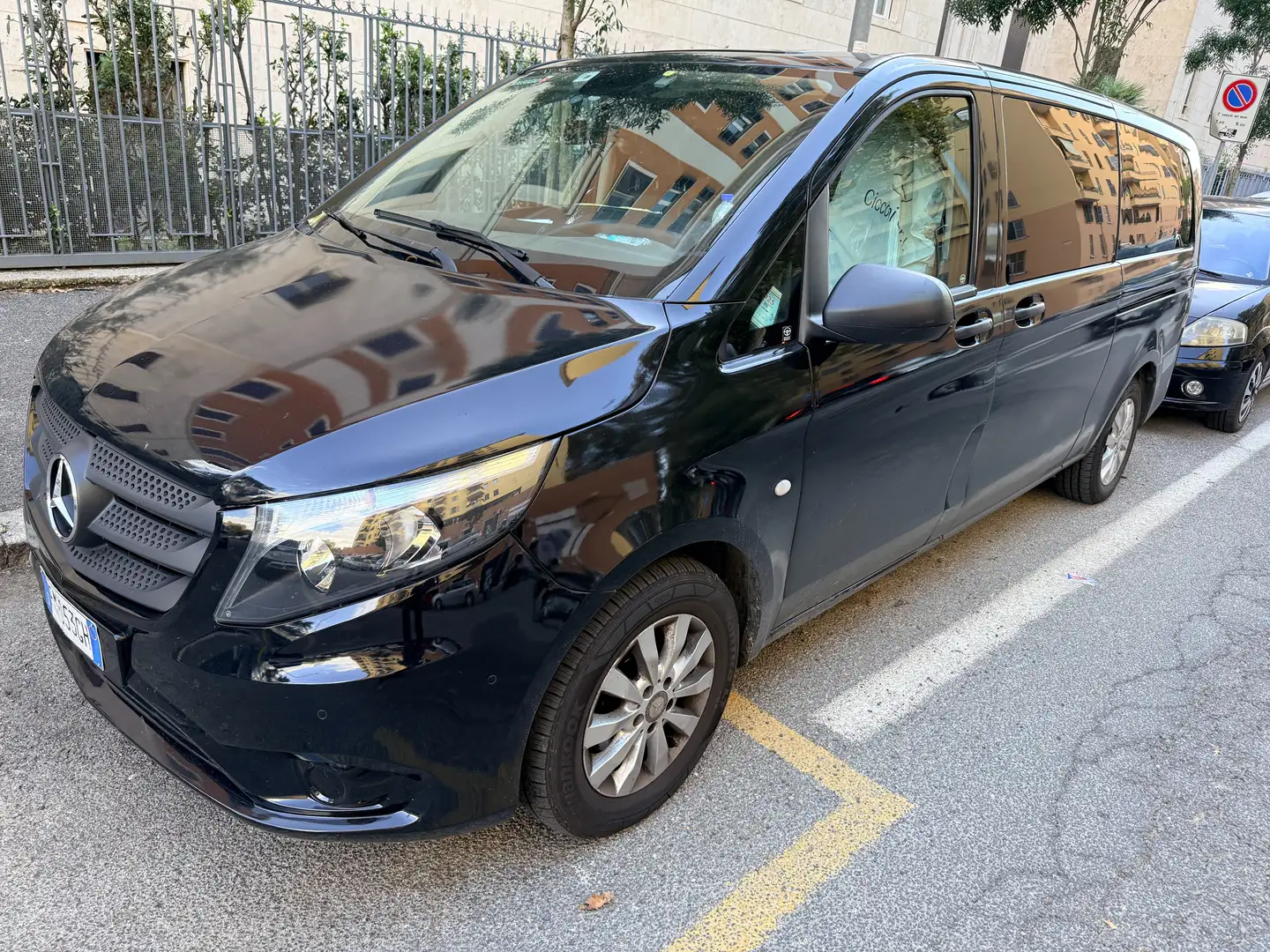 Mercedes-Benz Vito 2.2 163cv AUTOMATICO Tourer 9 posti Motore 300.000 Noir - 1