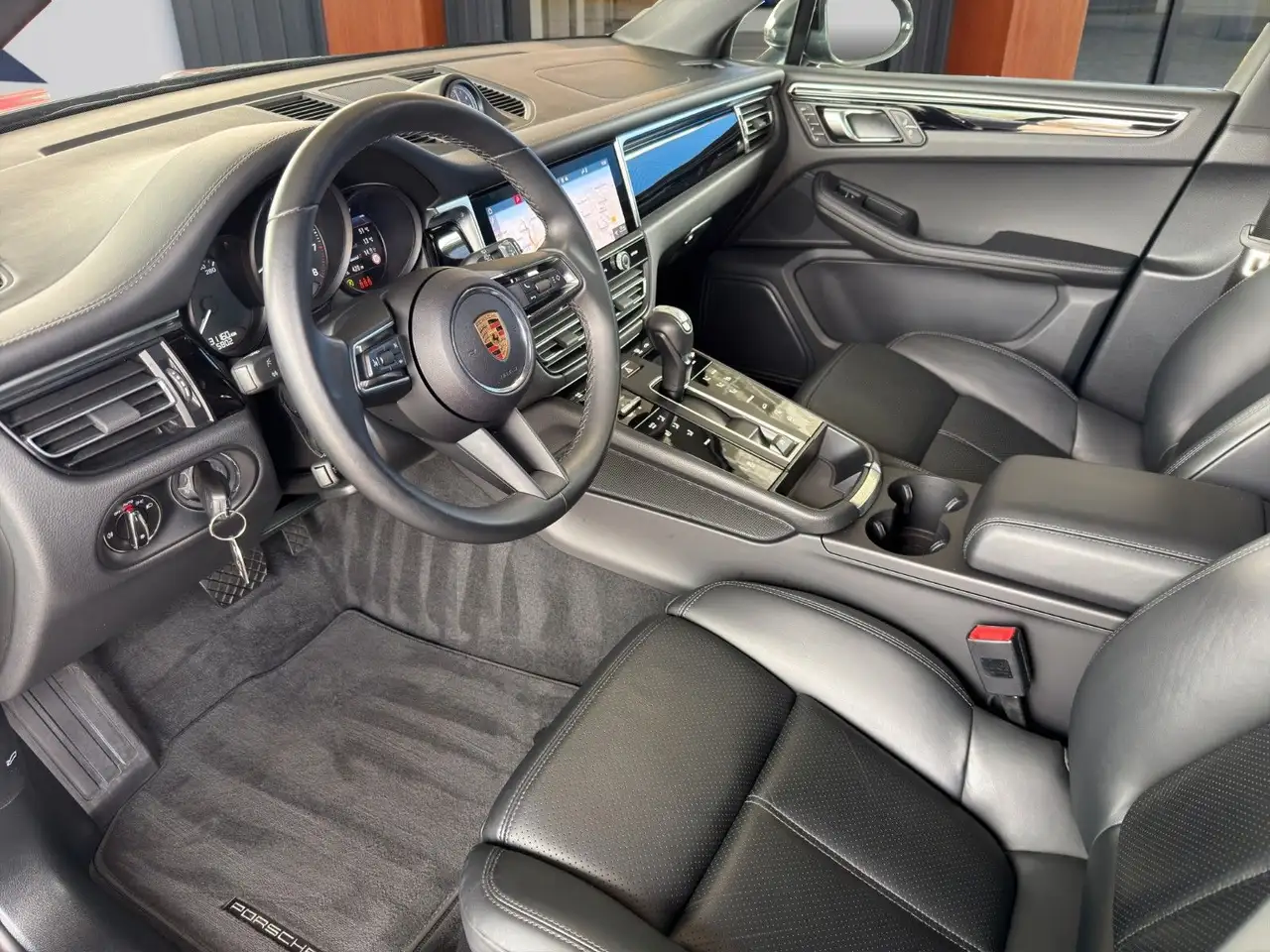 Porsche Macan III Gen. Panorama Kamera 14.Wege LED 4