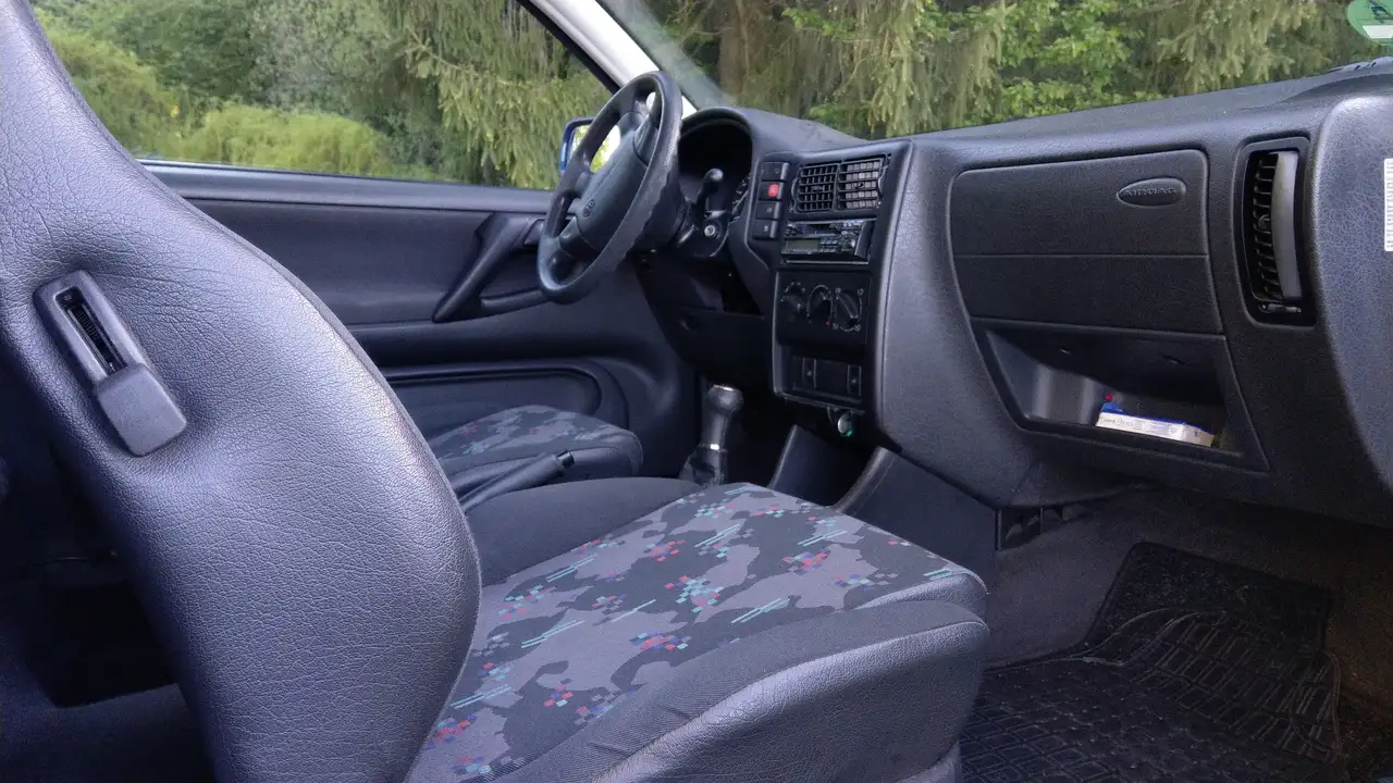 Volkswagen Polo 75 Servo, foto 9