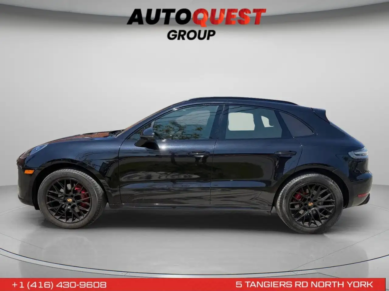 Porsche Macan photo Porsche Macan