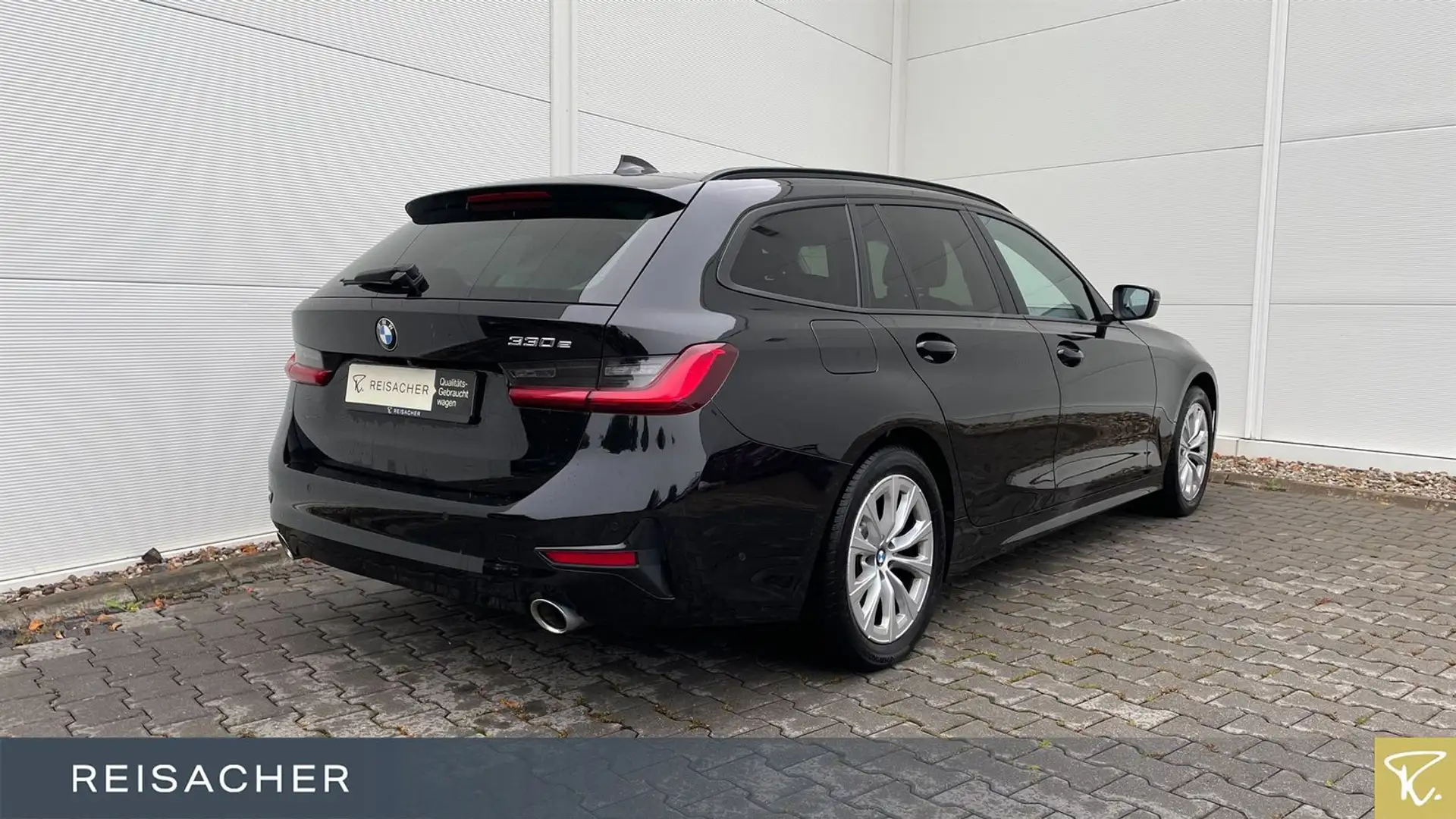 BMW 330 e Tou Advantage,LCPro.AHK,RFK,SHZ Schwarz - 2