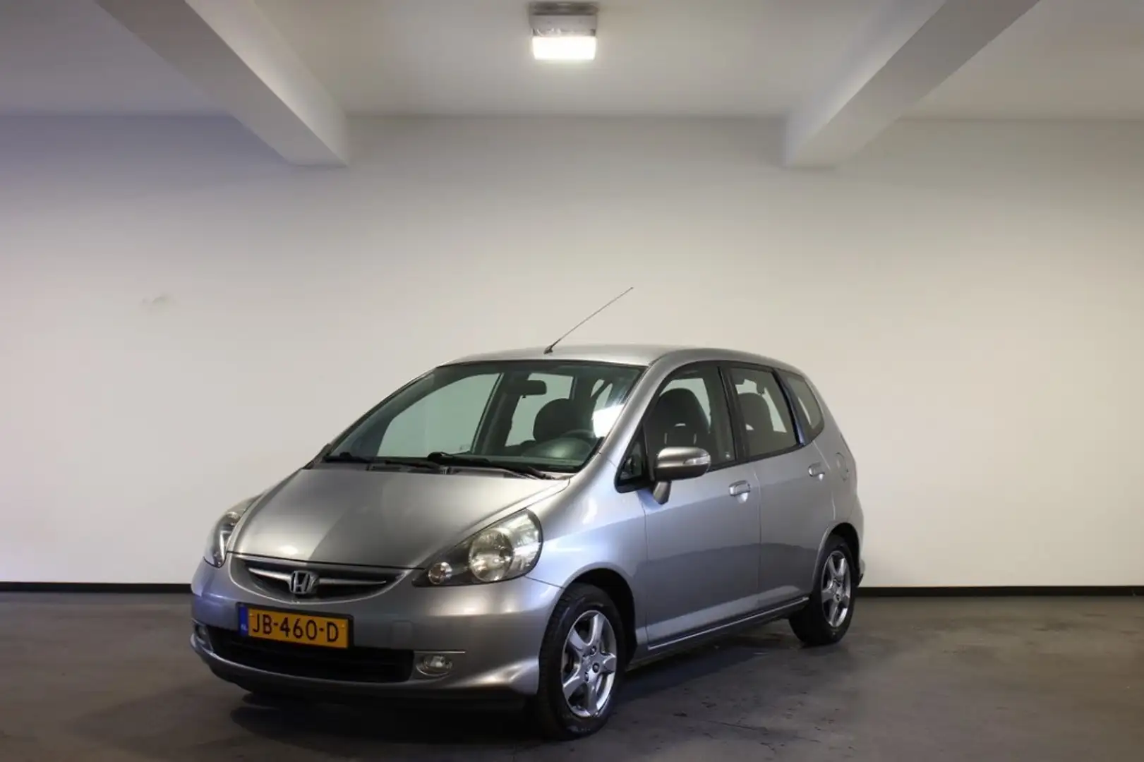 Honda Jazz 1.4 STYLE Grijs - 1