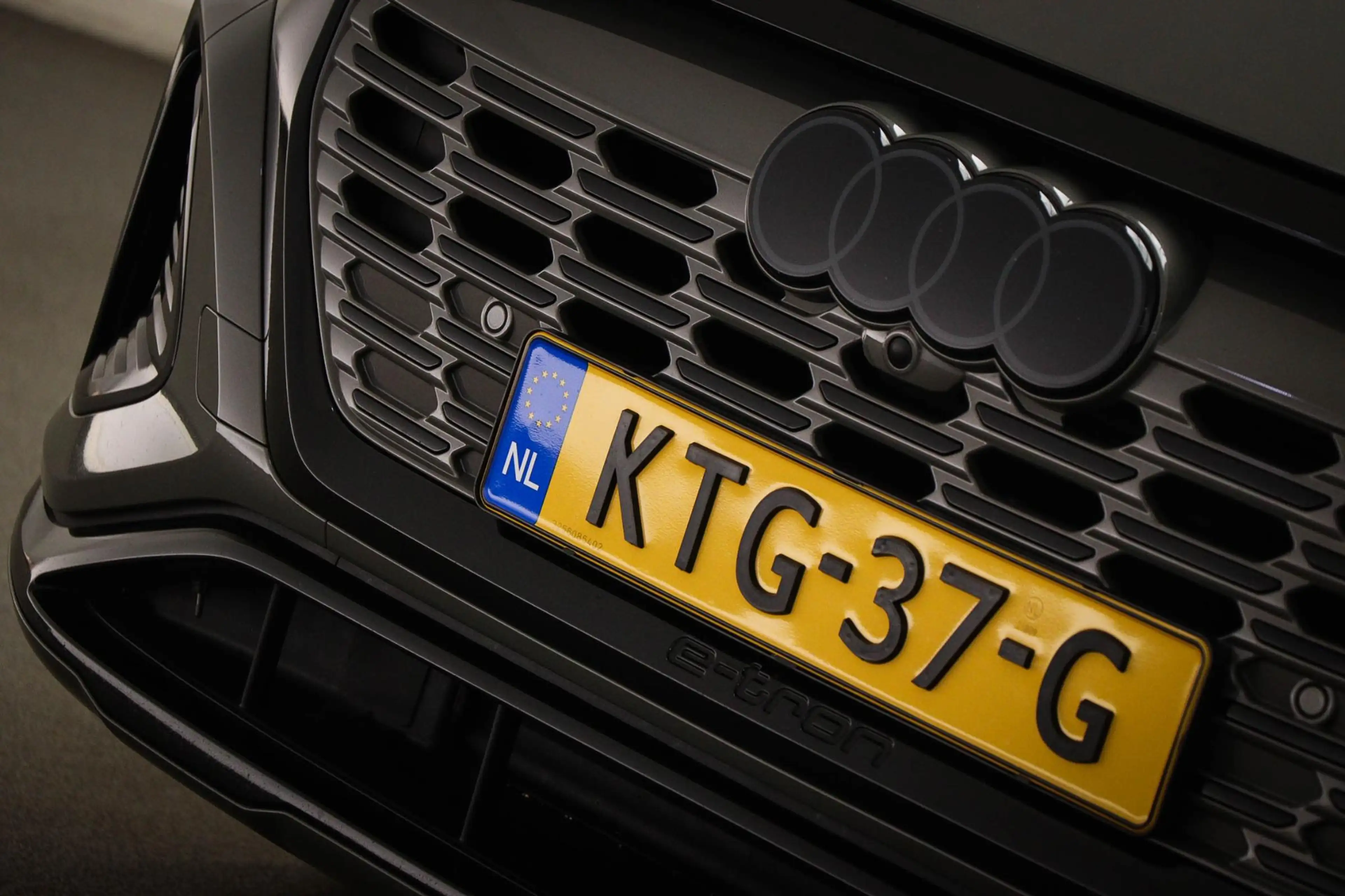Audi Q8 e-tron Sportback 55 quattro Edition 115 kWh | Panoramadak — photo 22