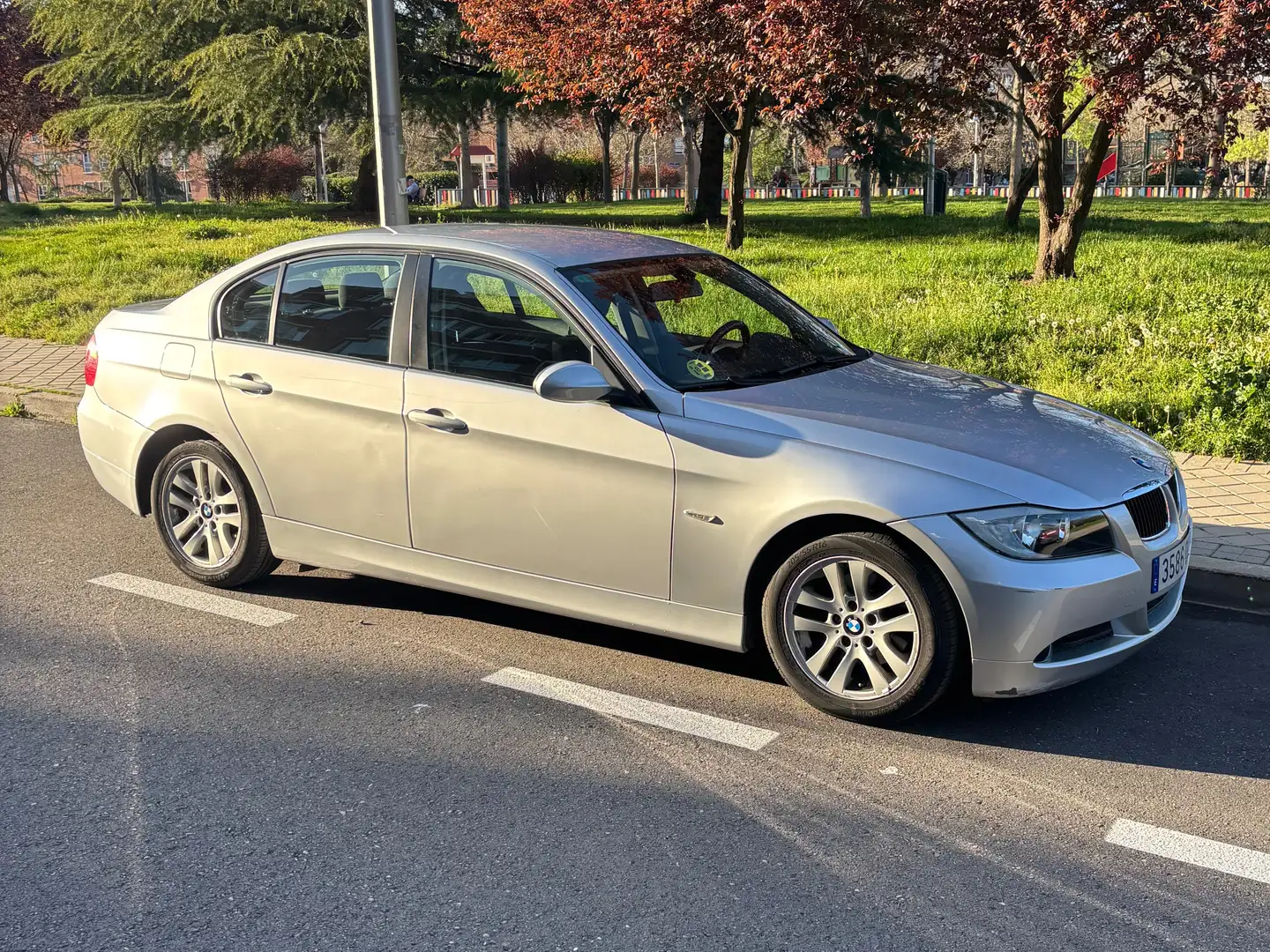 BMW 320 320d Plateado - 1