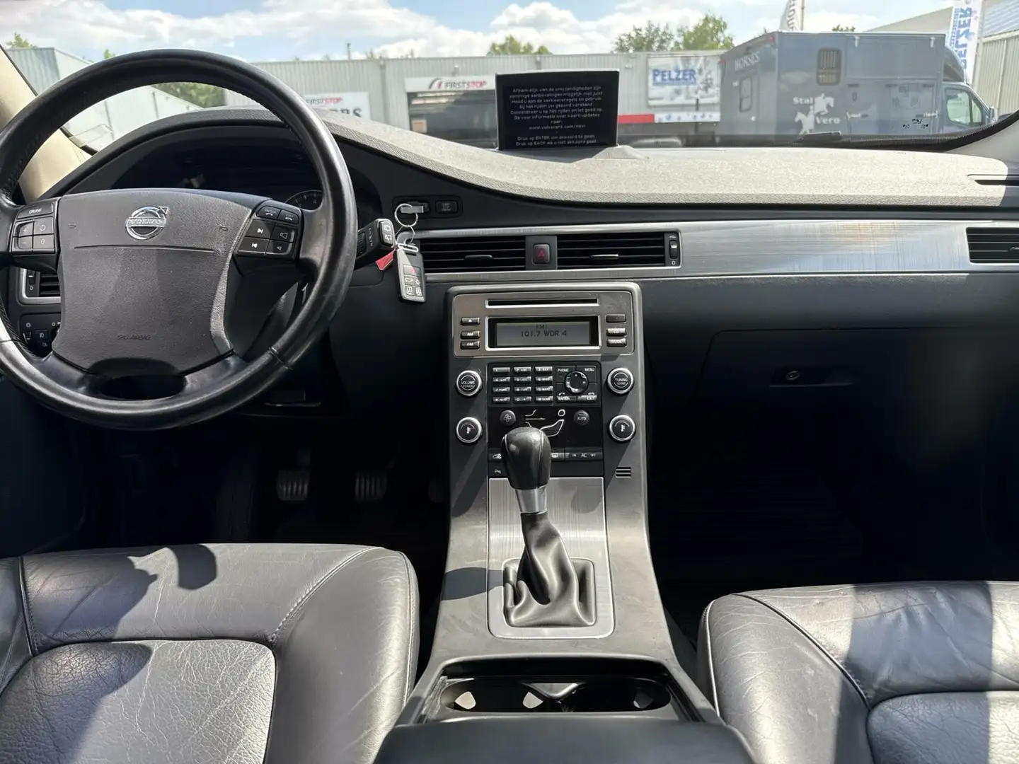 Volvo V70 2.0 Momentum, lederen interieur, climatronic, crui Bleu - 2
