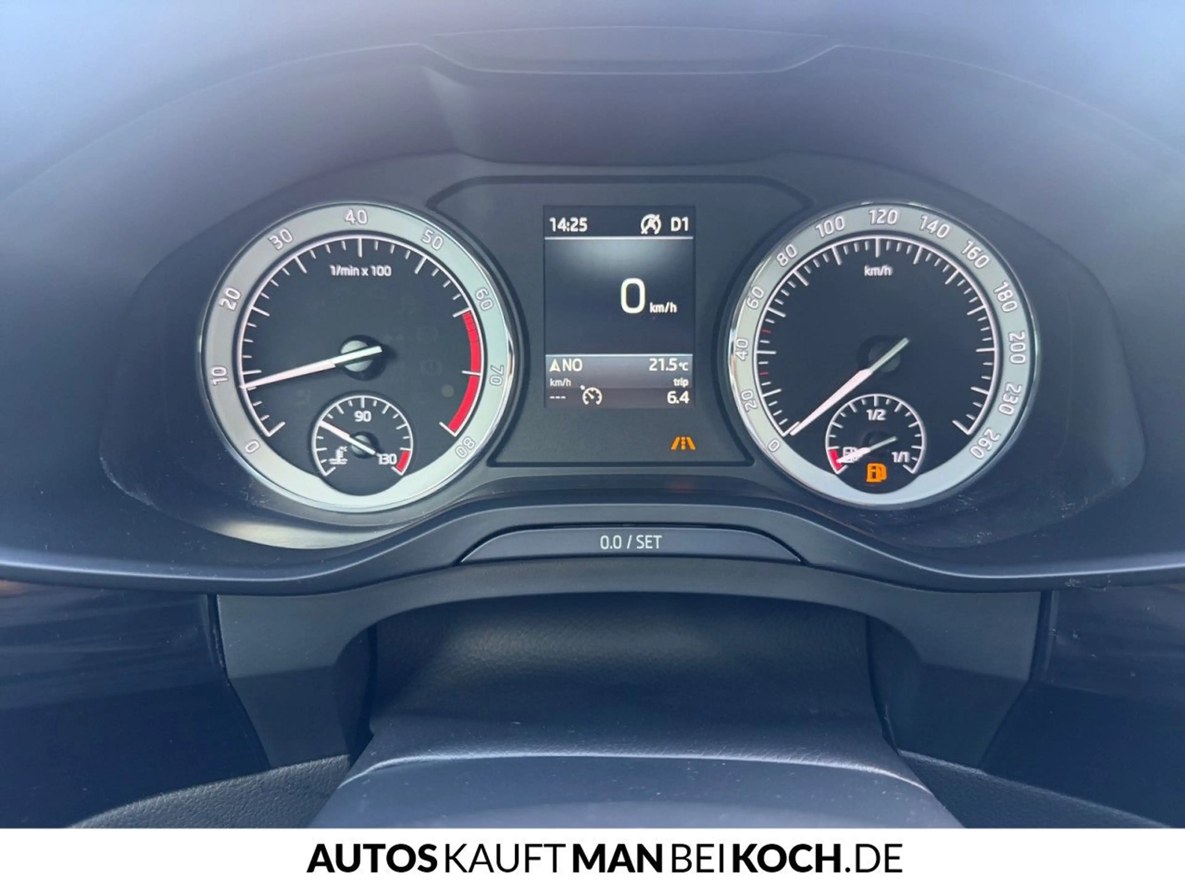 Skoda Kodiaq 2.0 TSI DSG Style 4x4 AHK NAVI LED Klima — photo 12