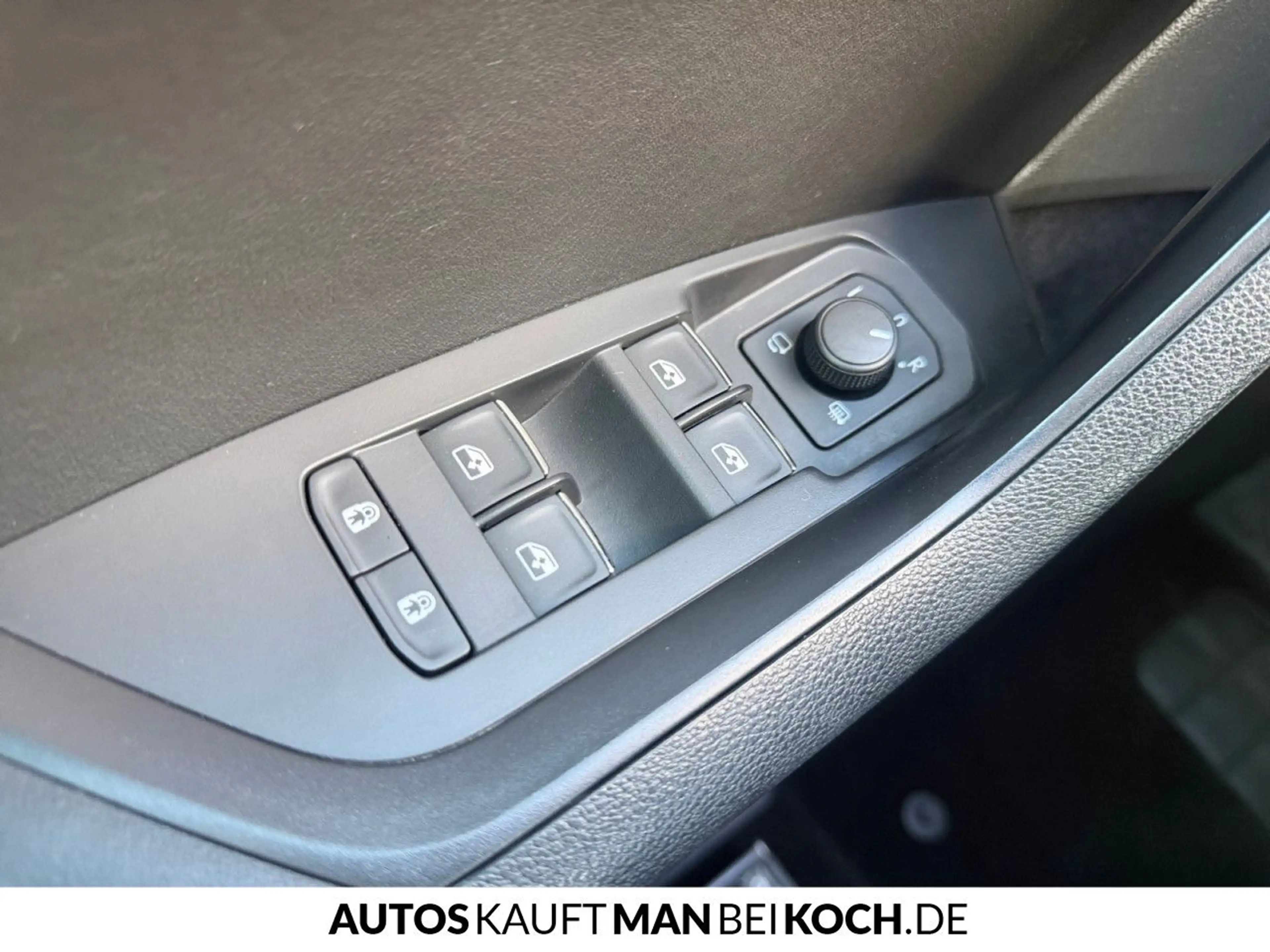 Skoda Kodiaq 2.0 TSI DSG Style 4x4 AHK NAVI LED Klima — photo 14
