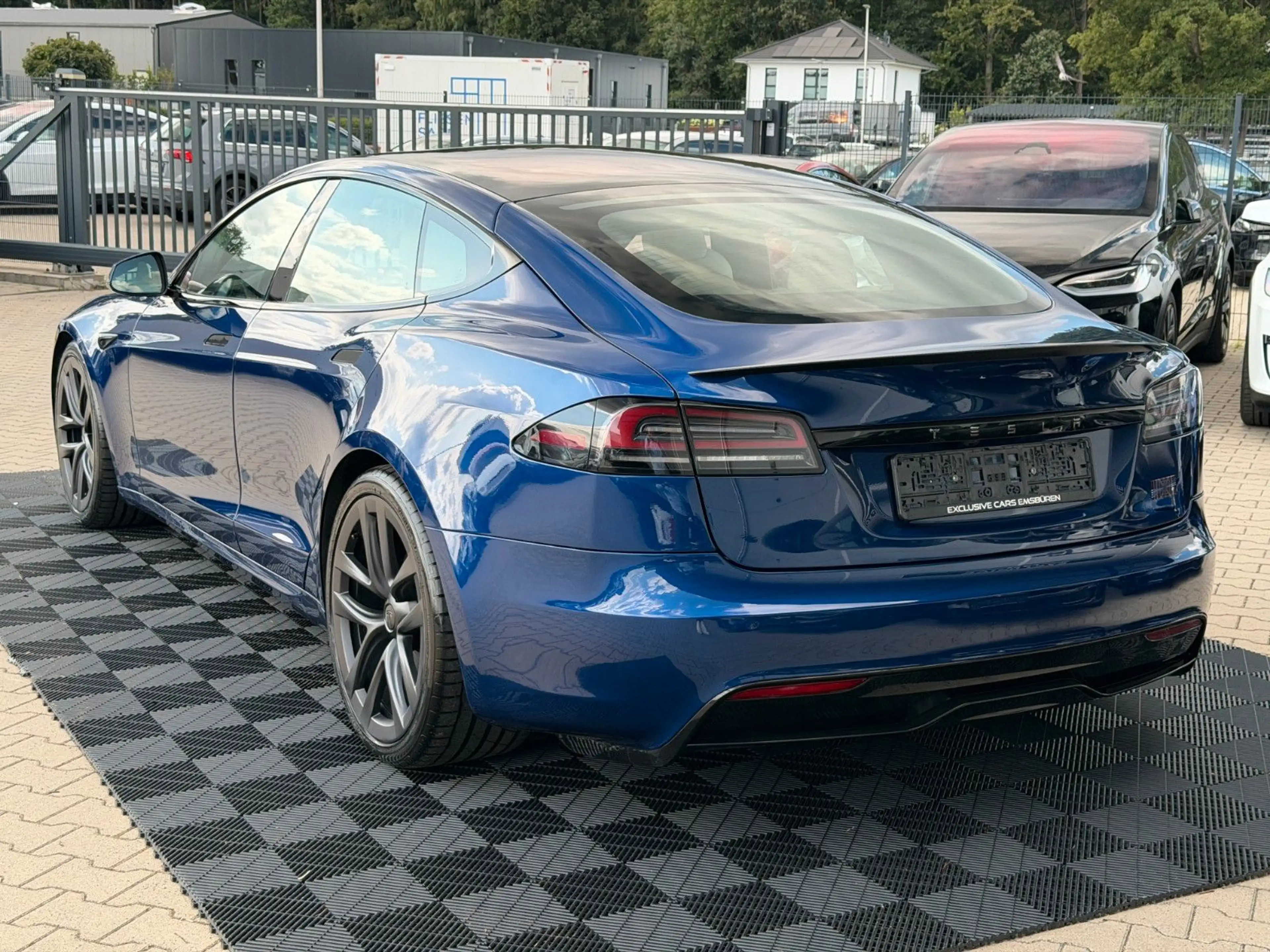 Tesla Model S MODEL S PLAID | MATRIX LED | ENHANCED AP 4 | 21" — photo 9