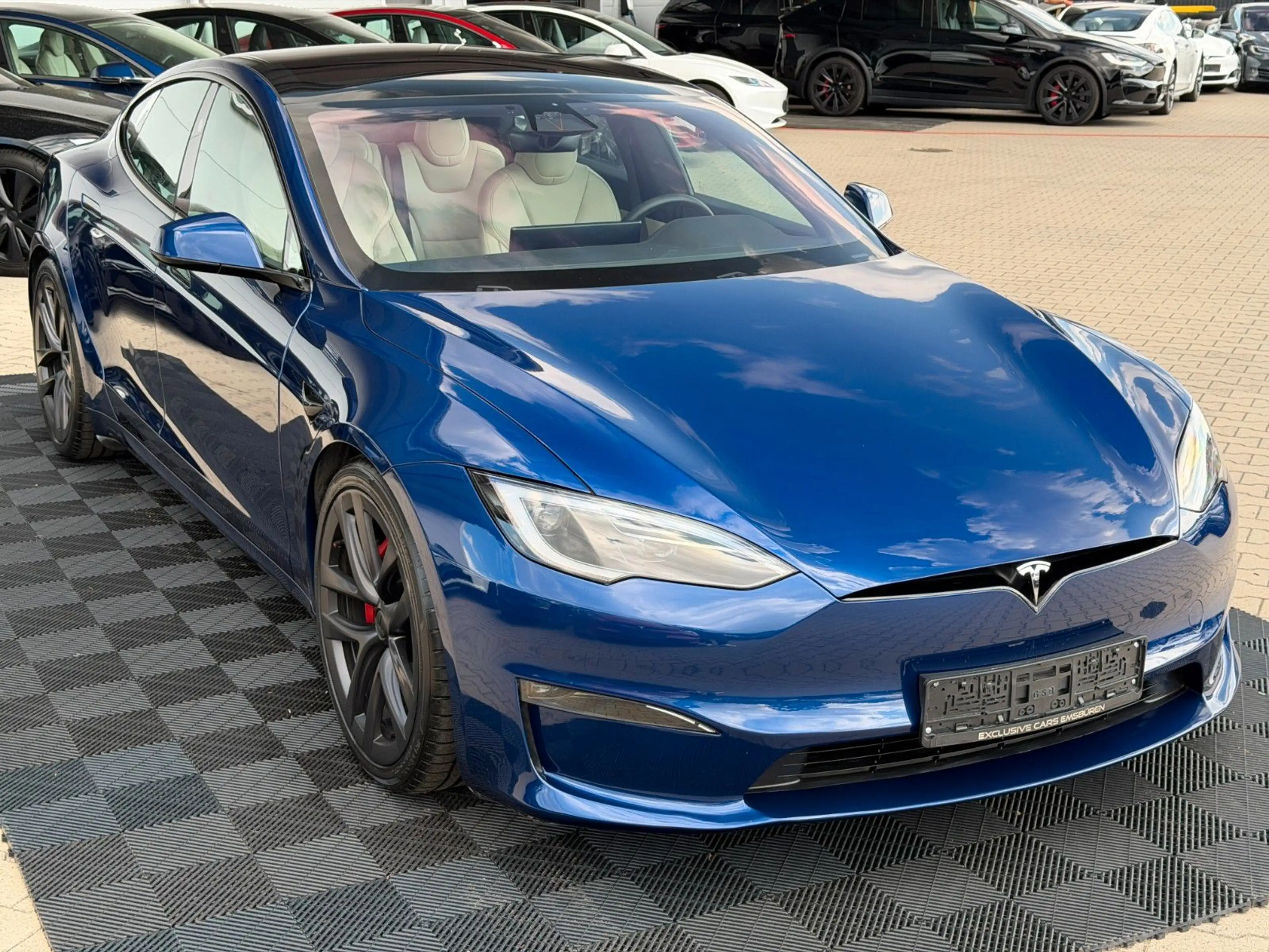 Tesla Model S MODEL S PLAID | MATRIX LED | ENHANCED AP 4 | 21" — photo 5