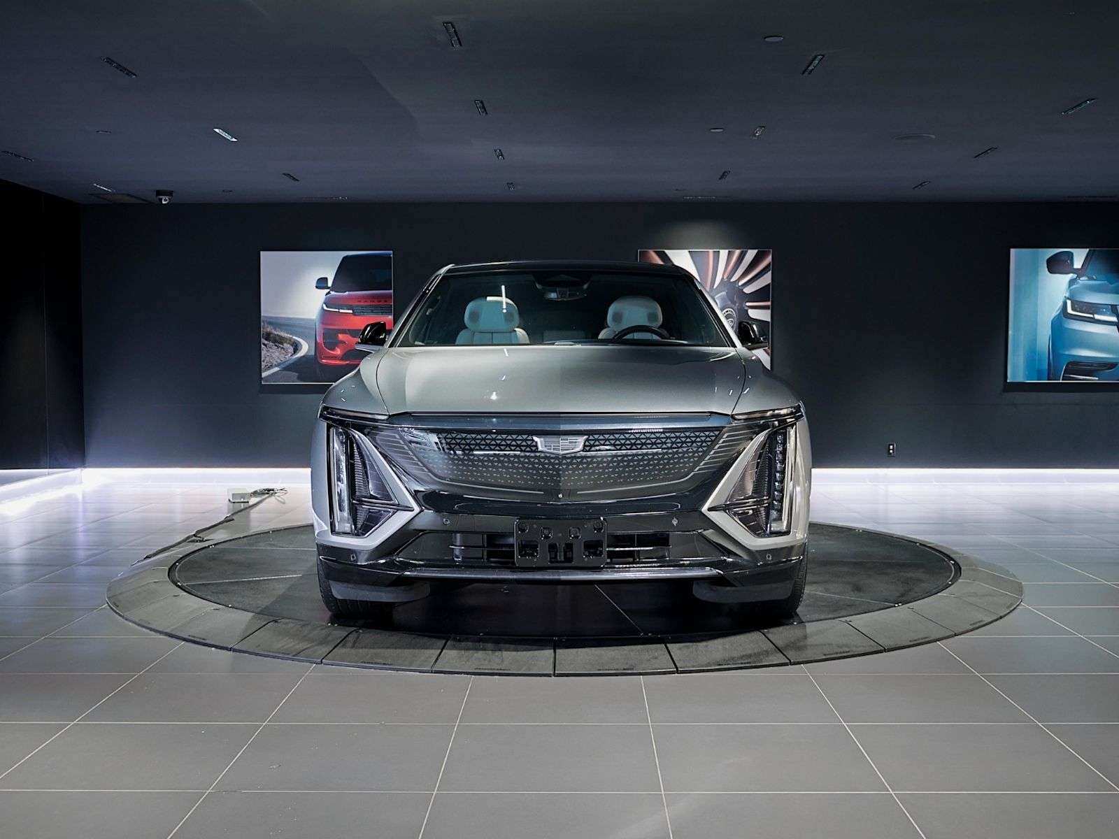 2024 Cadillac Lyriq Sport AWD w/ Panoramic Sunroof | Heated/Cooled Sea — снимка 1
