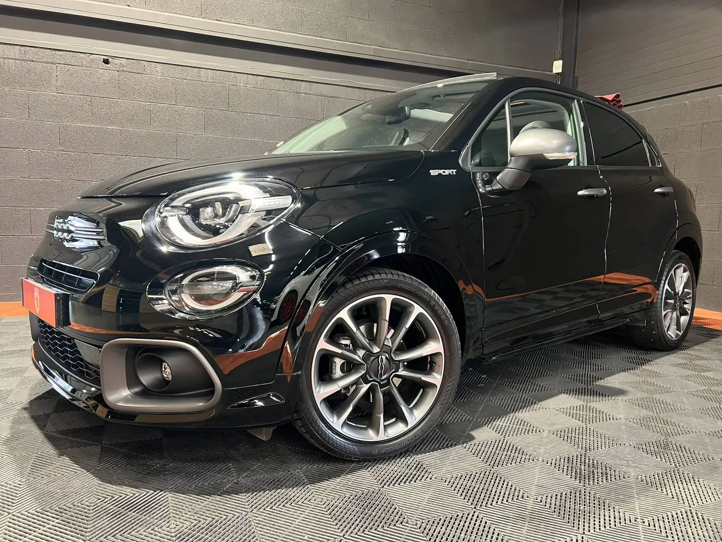 Fiat 500X 1.0 FireFly Turbo 120ch Sport Dolcevita Schwarz - 2