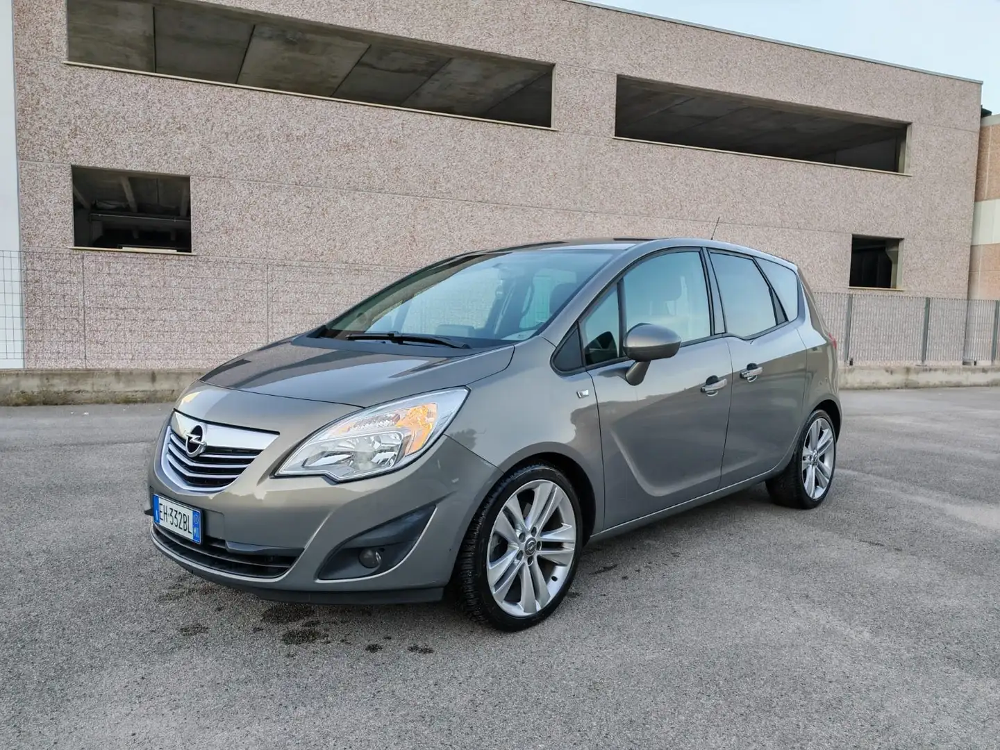 Opel Meriva 1.7 cdti Panoramic b-Color 110cv Bronzo - 1