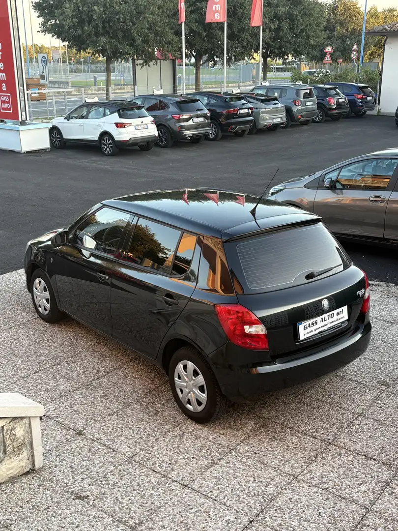 Skoda Fabia 1.2 Active (fabia) 60cv FL Schwarz - 2