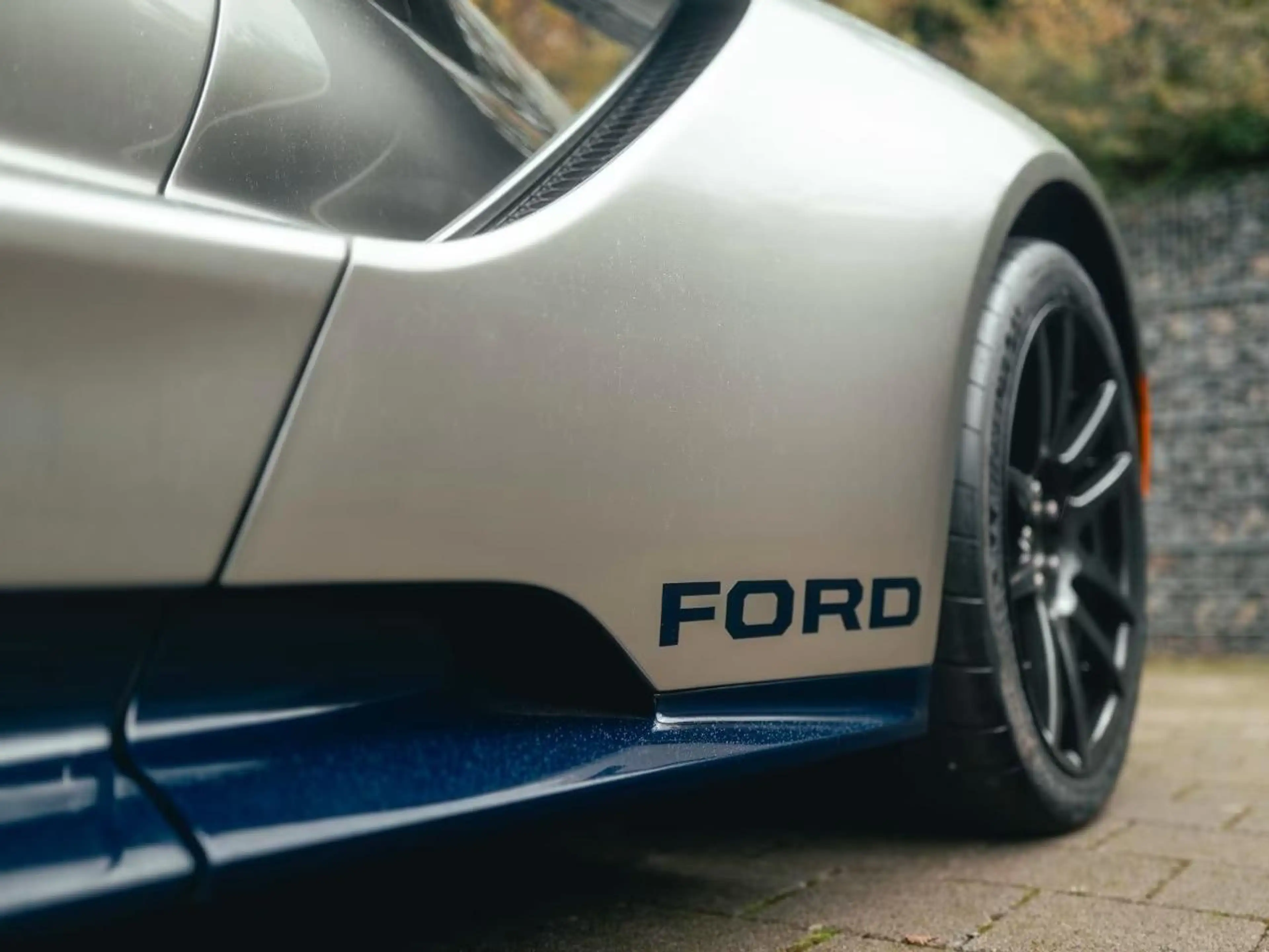 Ford GT GT LM Edition 1-of-20 — photo 12