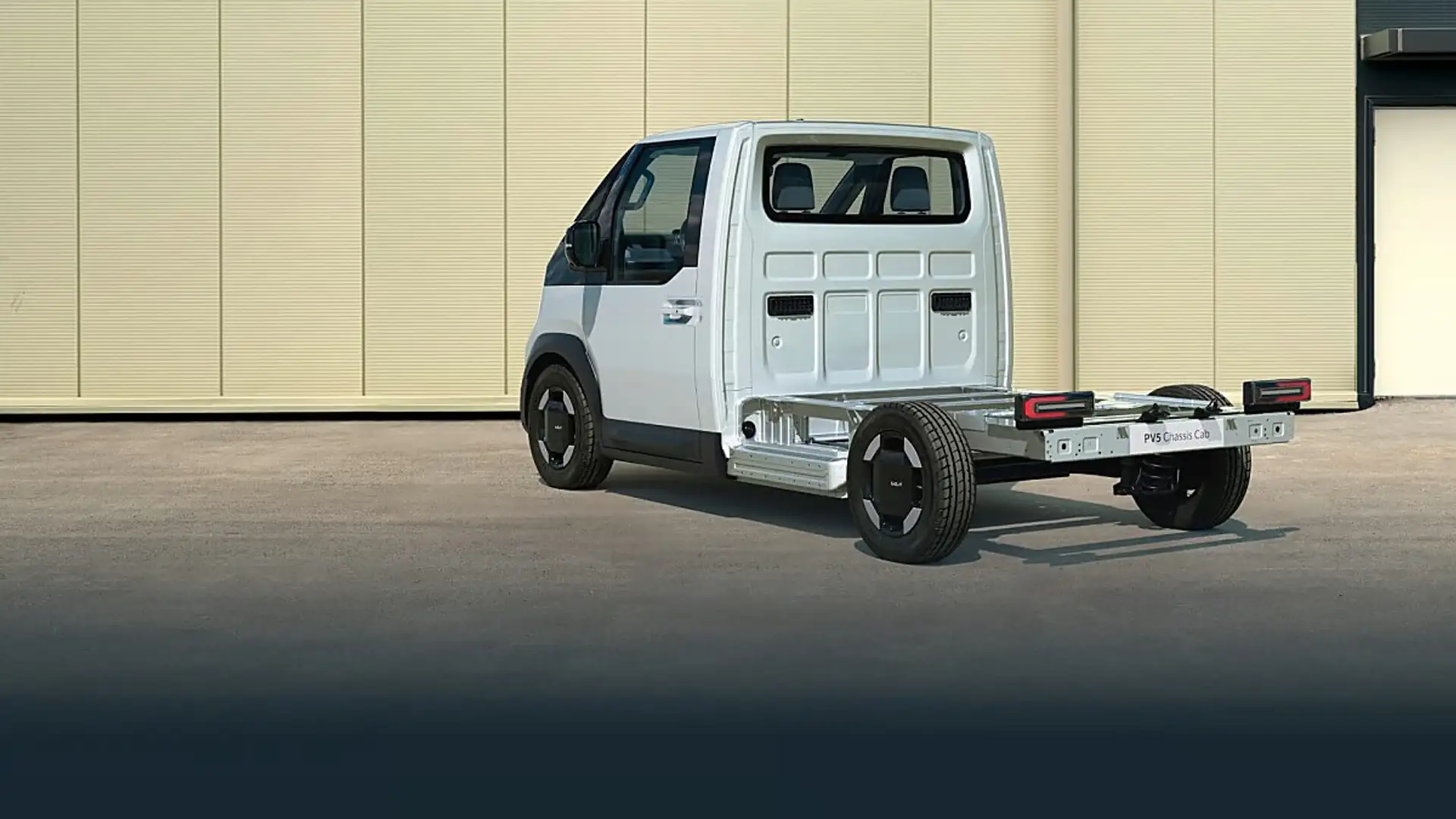 Kia PV5 Chassis 51,5kWh Pure Weiß - 2