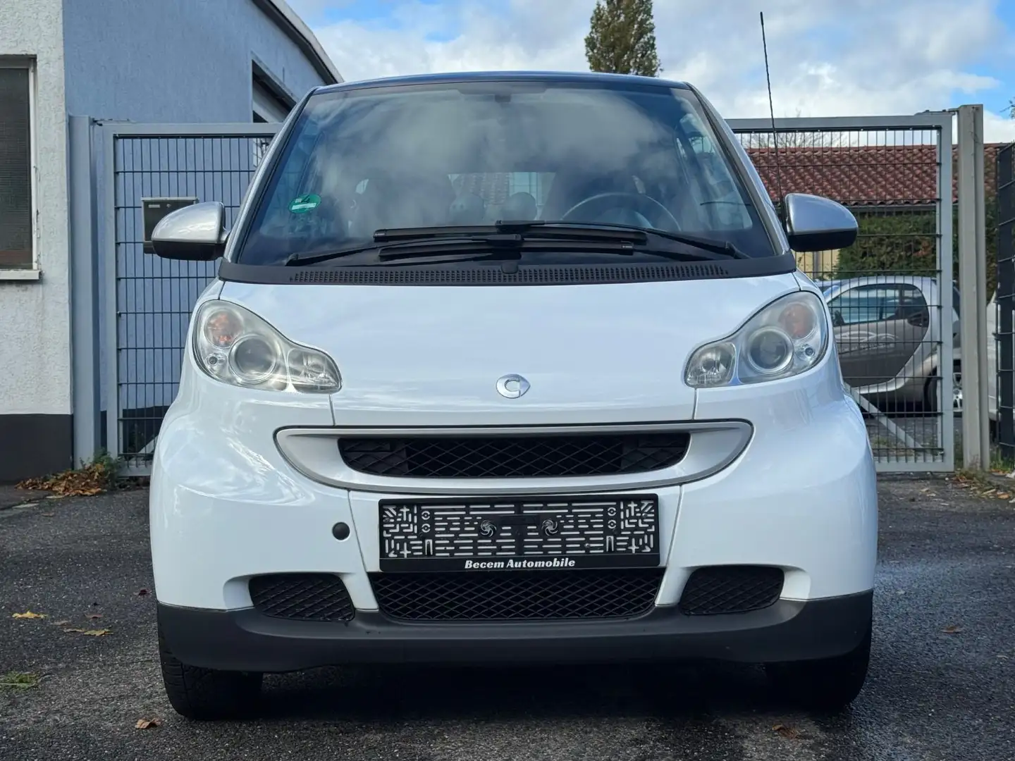 smart forTwo 70PS*CarPlay*Kamera*Panorama*SHZ*Klima Weiß - 1