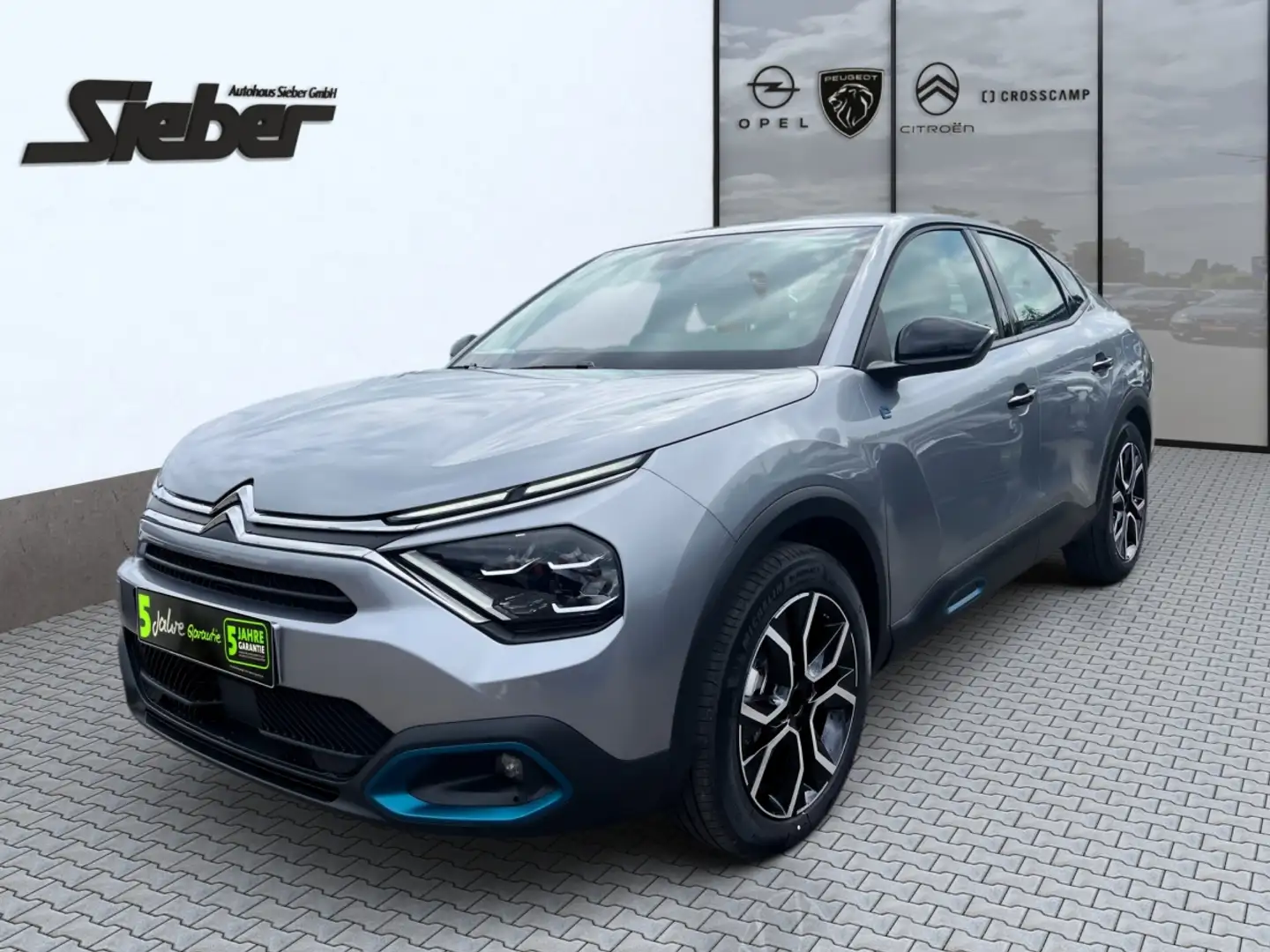 Citroen C4 X Elektromotor e-Feel SpurH LM LED KlimaA Šedá - 1