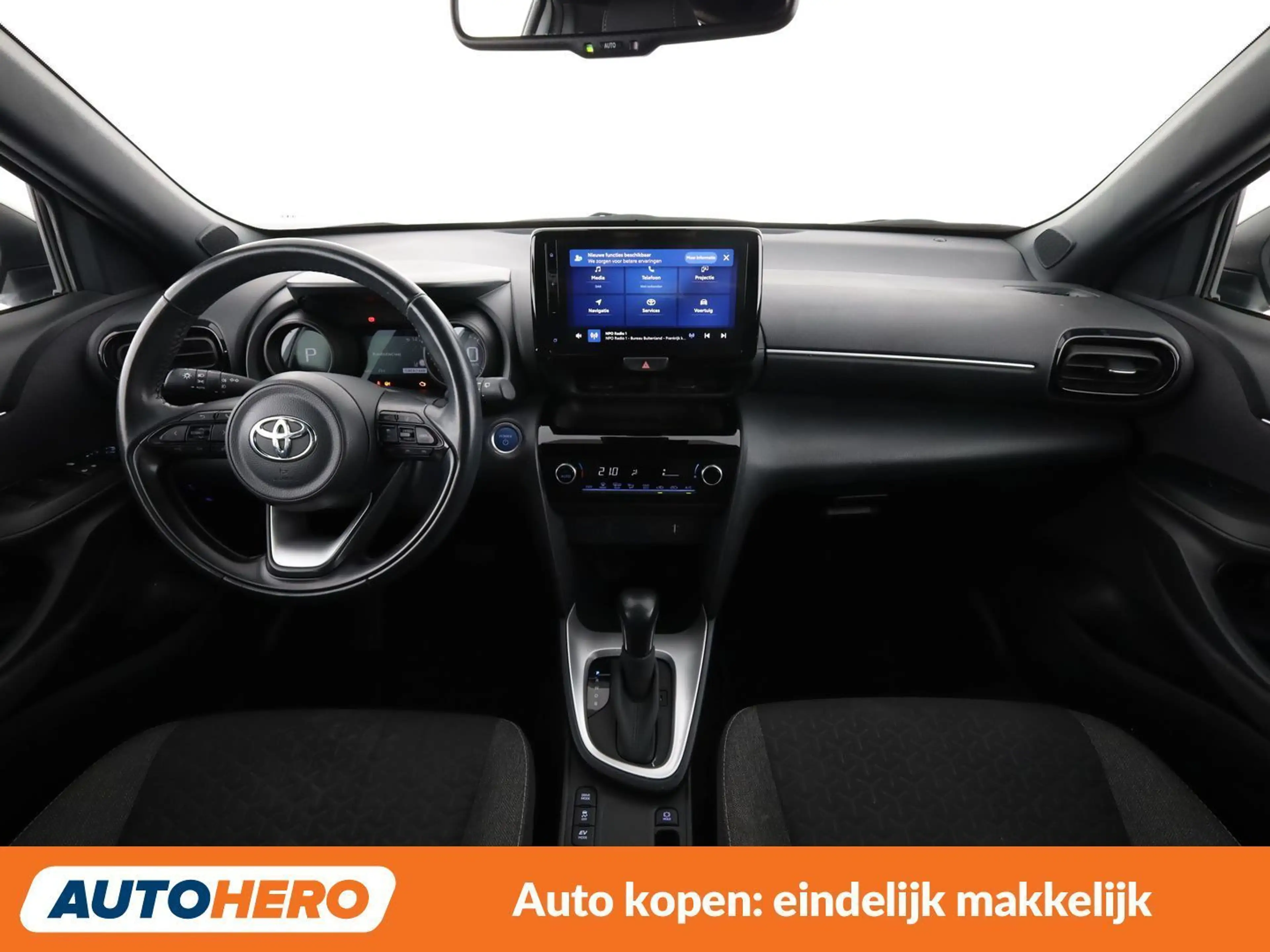 Toyota Yaris Cross 1.5 Hybrid Design — photo 12