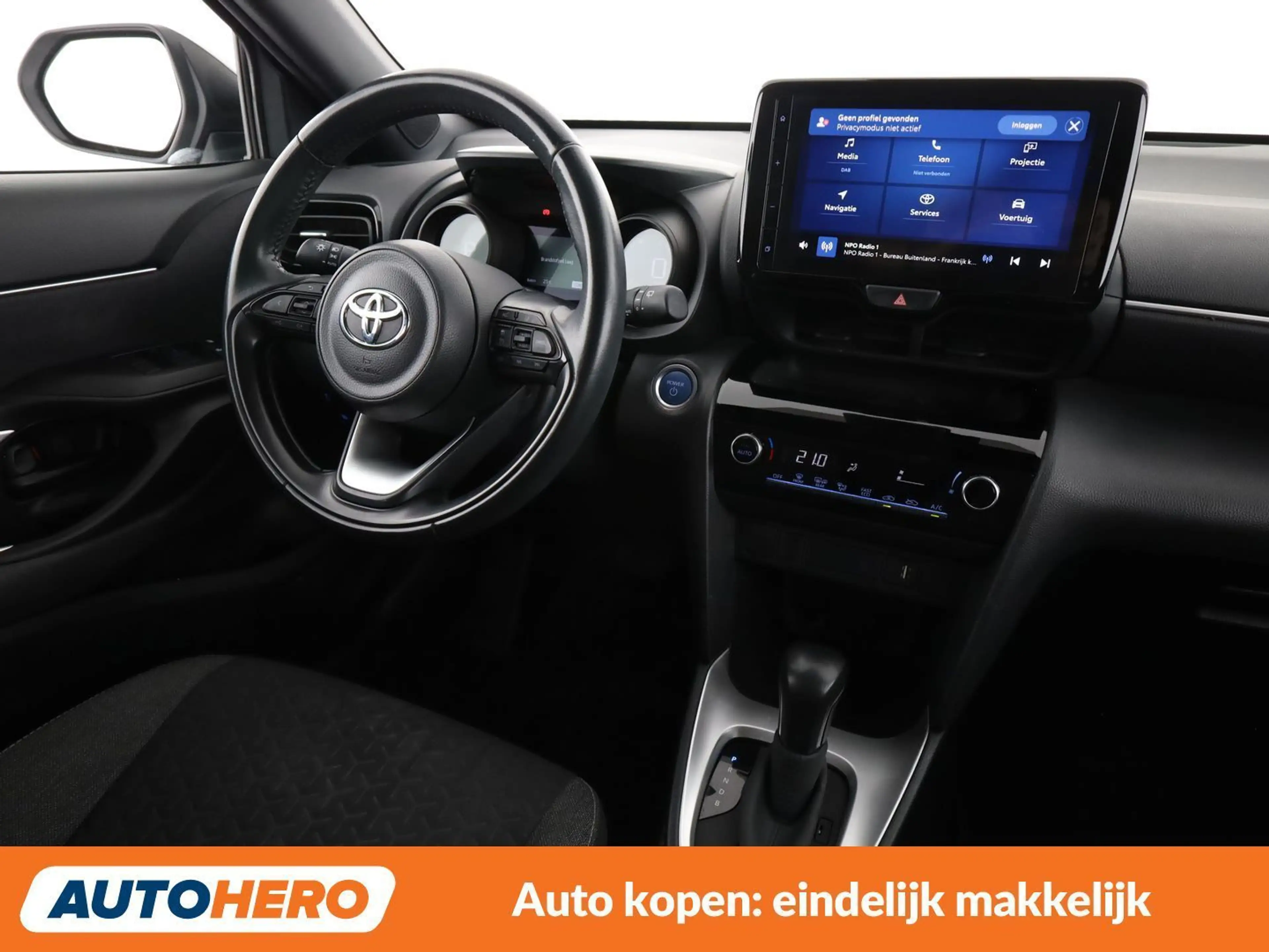 Toyota Yaris Cross 1.5 Hybrid Design — photo 13