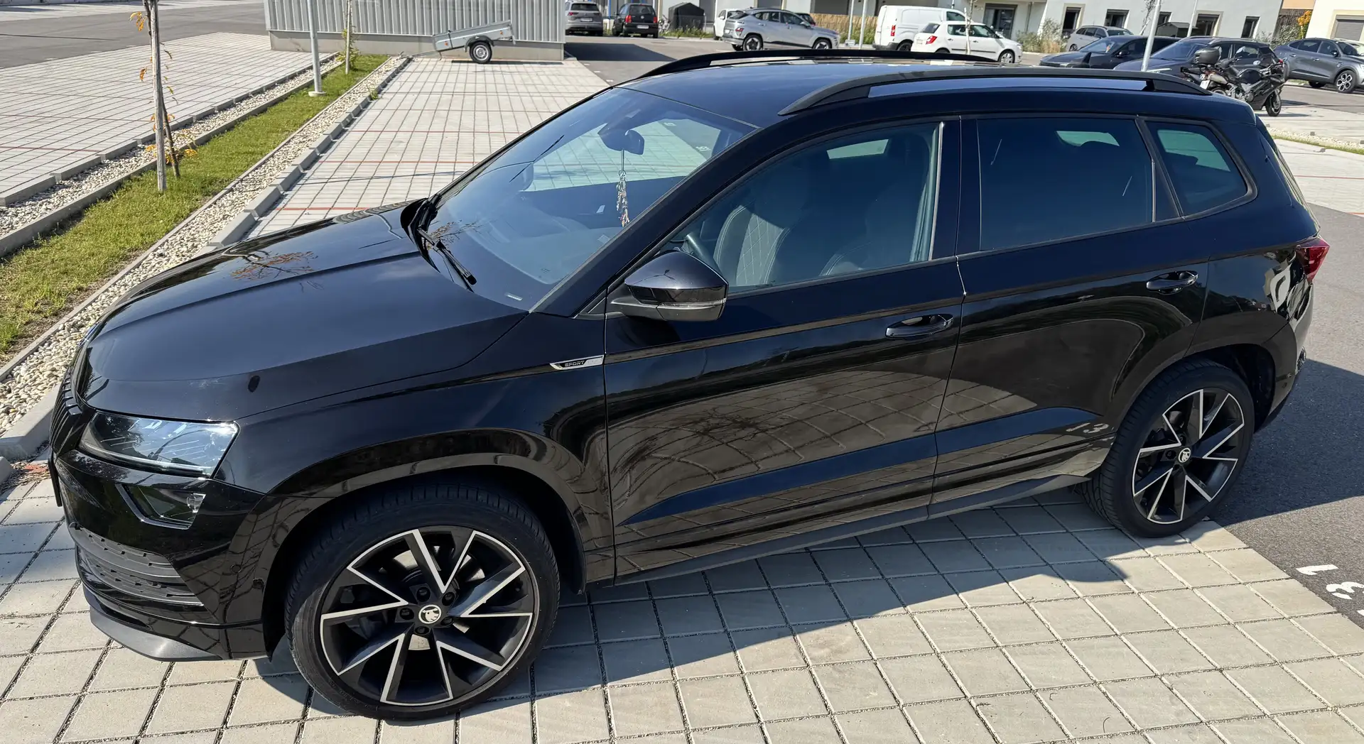 Skoda Karoq 2,0 TDI SCR 4x4 Sportline DSG - 1