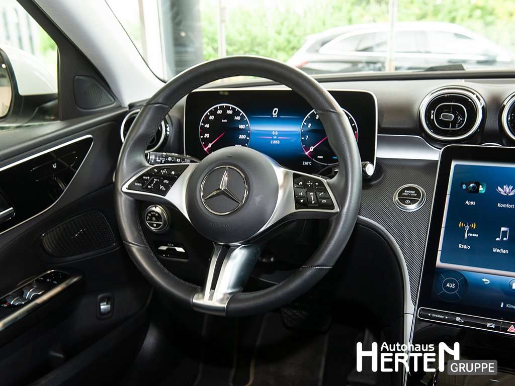 Mercedes-Benz C 180