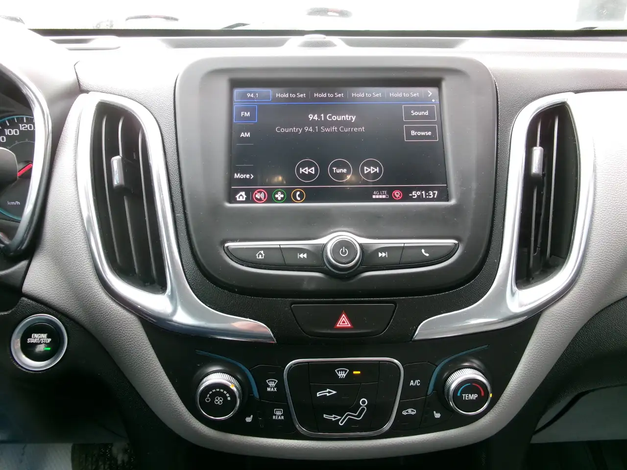 Chevrolet Equinox снимка Chevrolet Equinox
