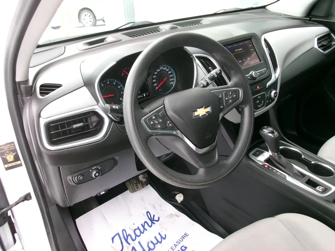 Chevrolet Equinox снимка Chevrolet Equinox