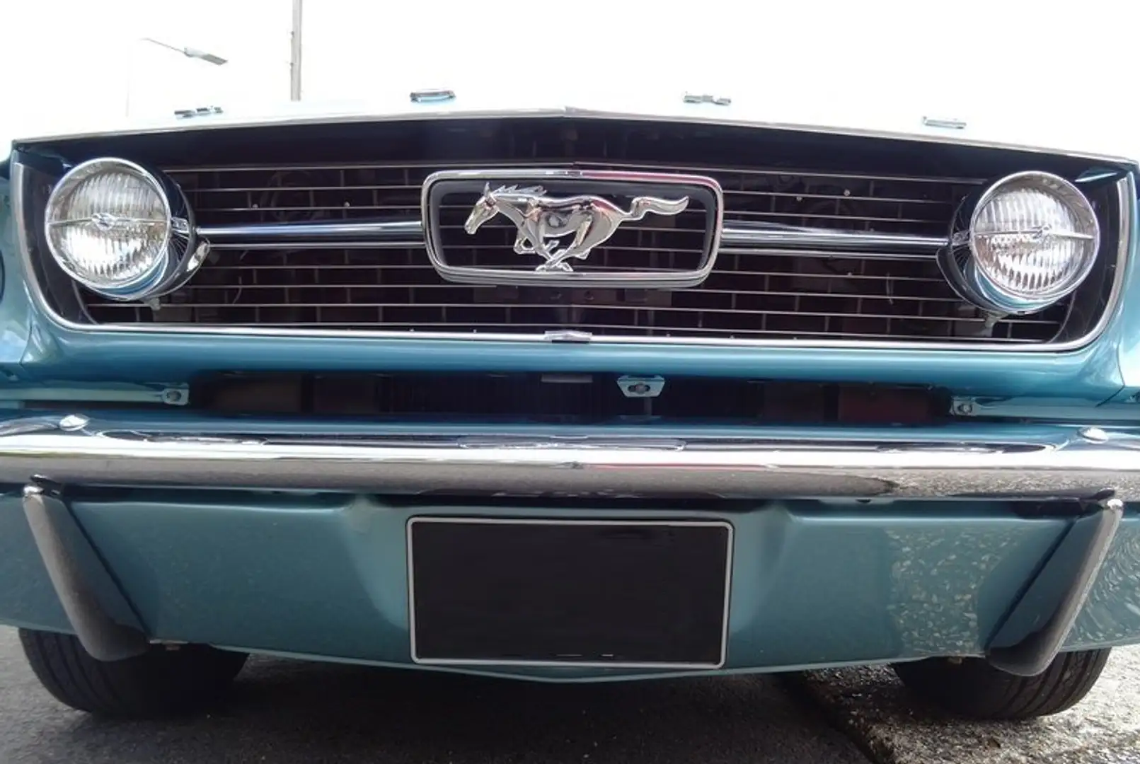 Ford Mustang GT Tahoe Turquoise Blau - 1