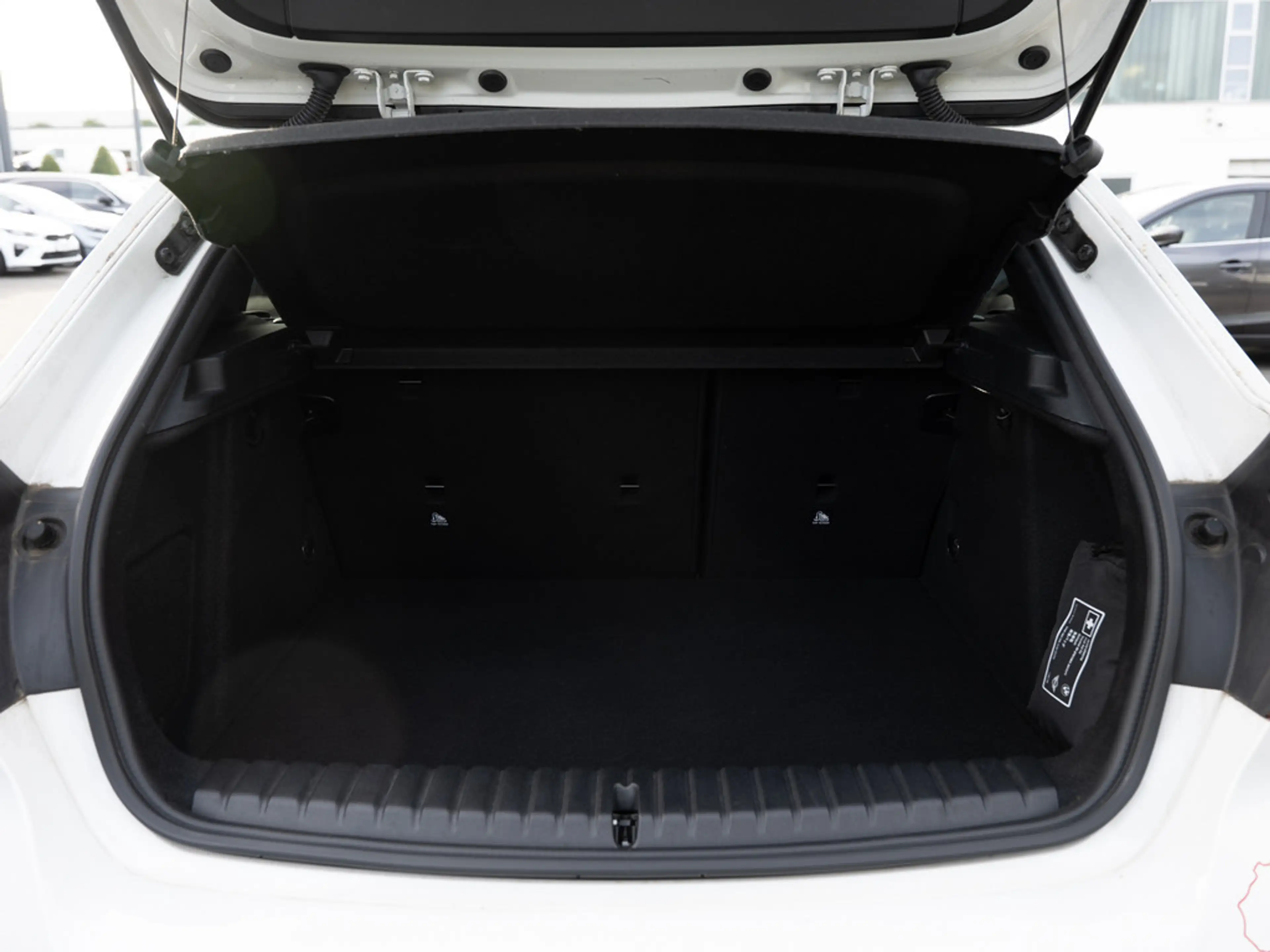BMW 128 ti LED W-LAN NAVI SITZHEIZUNG PDC KLIMA — photo 11