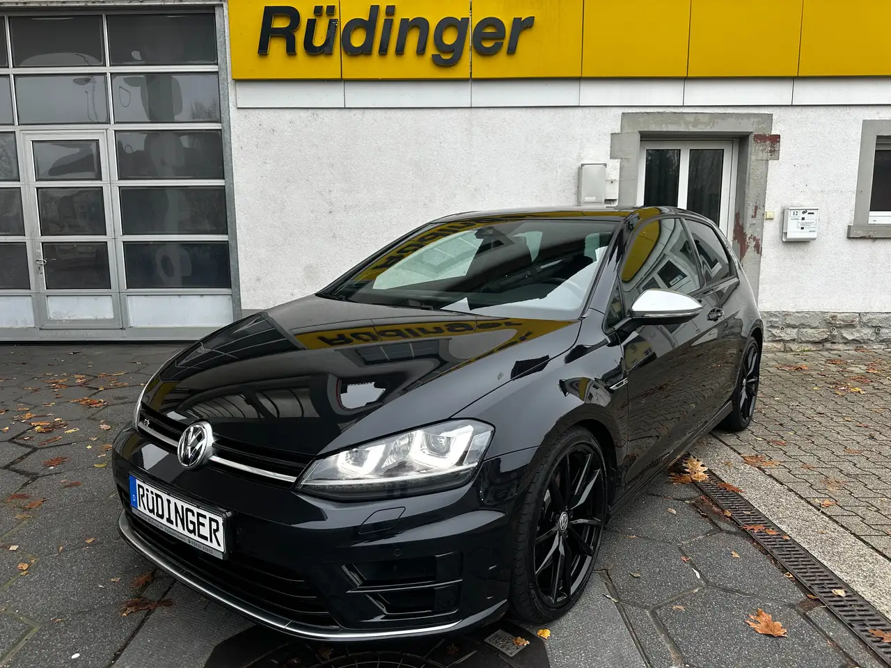 Volkswagen Golf R