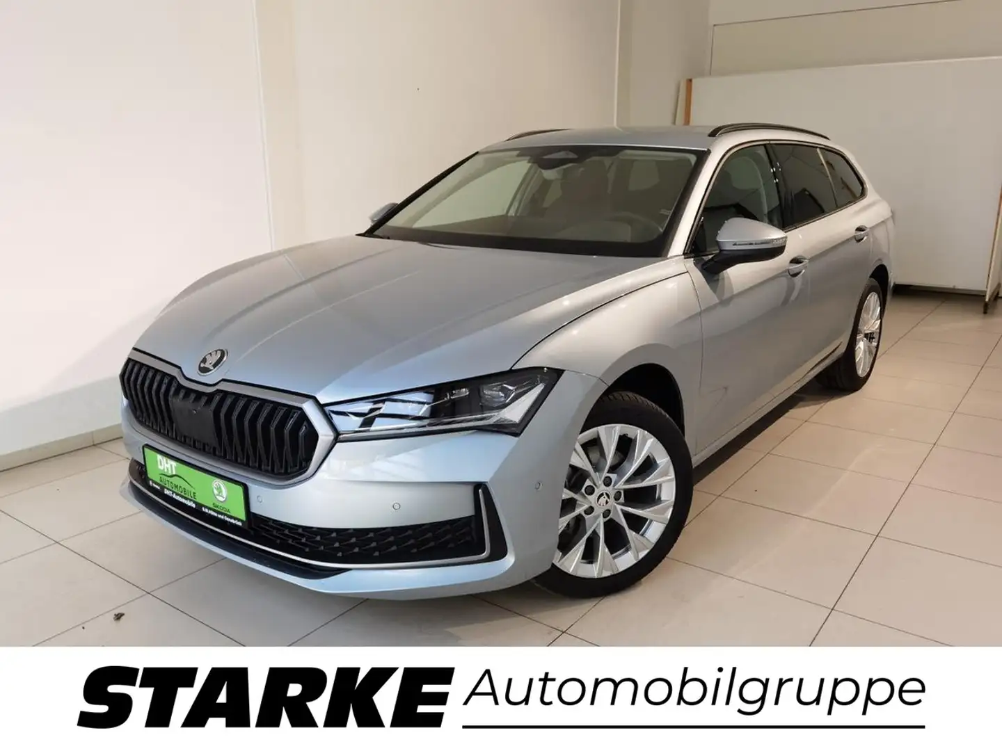 Skoda Superb Combi 2.0 TDI DSG Selection Silber - 2