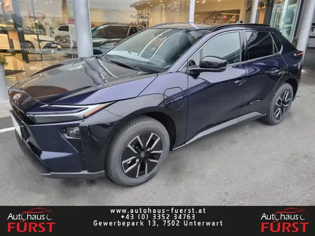 Toyota bZ4X BEV 252kW 4x4 Active Drive *NEUES MODELL*