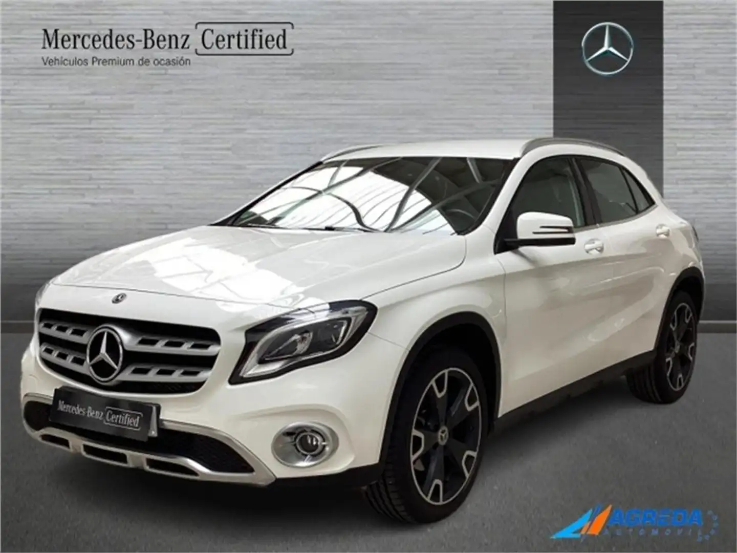 Mercedes-Benz GLA 180 Style - 1