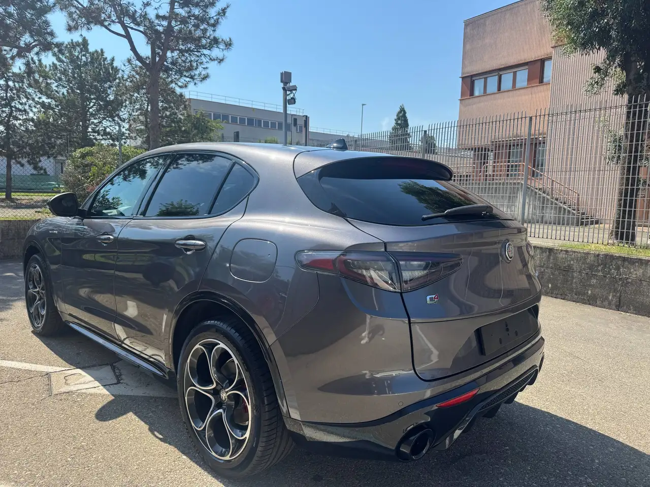 Alfa Romeo Stelvio 2024