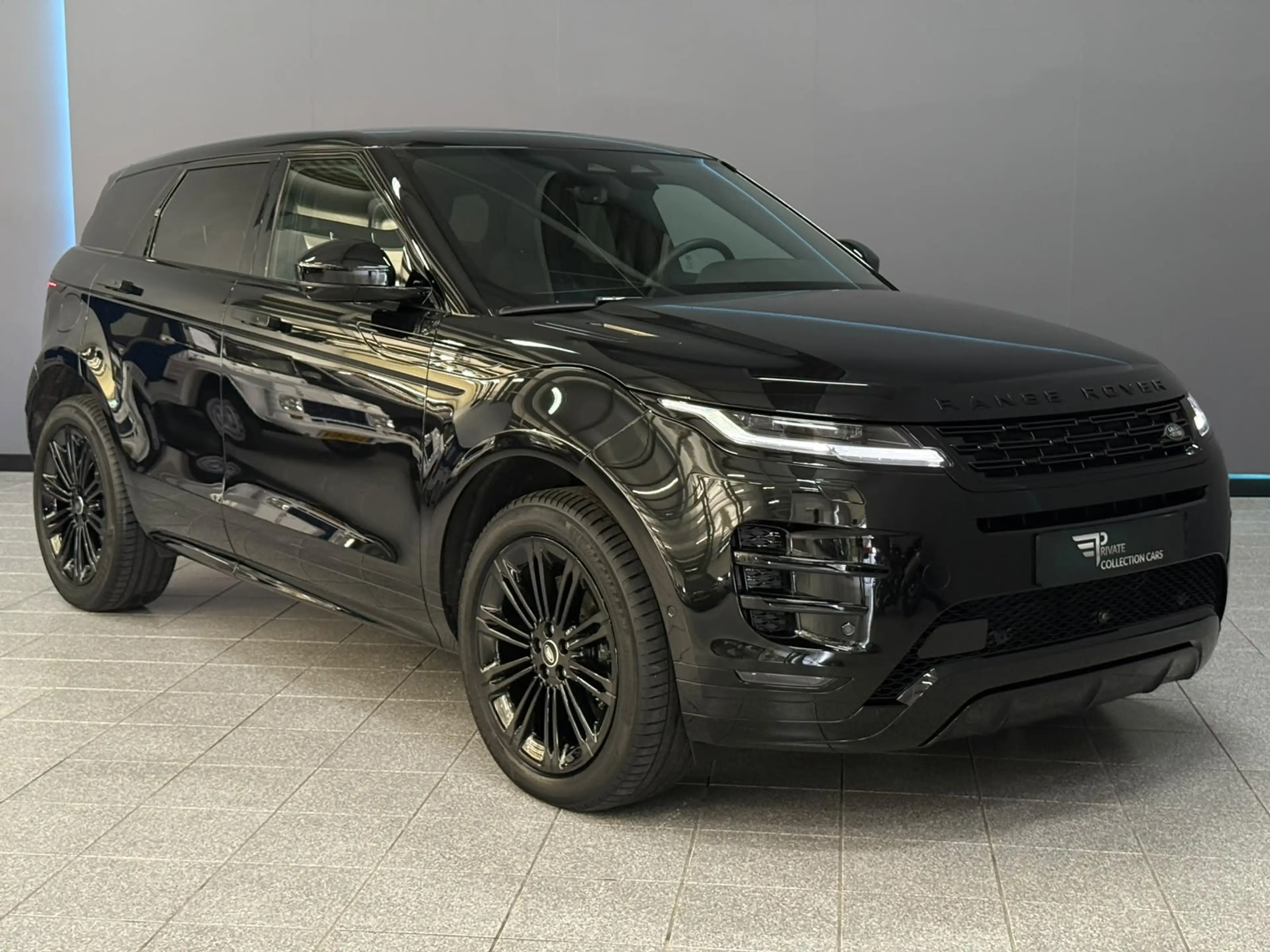 Land Rover Range Rover Evoque 1.5 P270e PHEV AWD Dynamic SE — photo 29