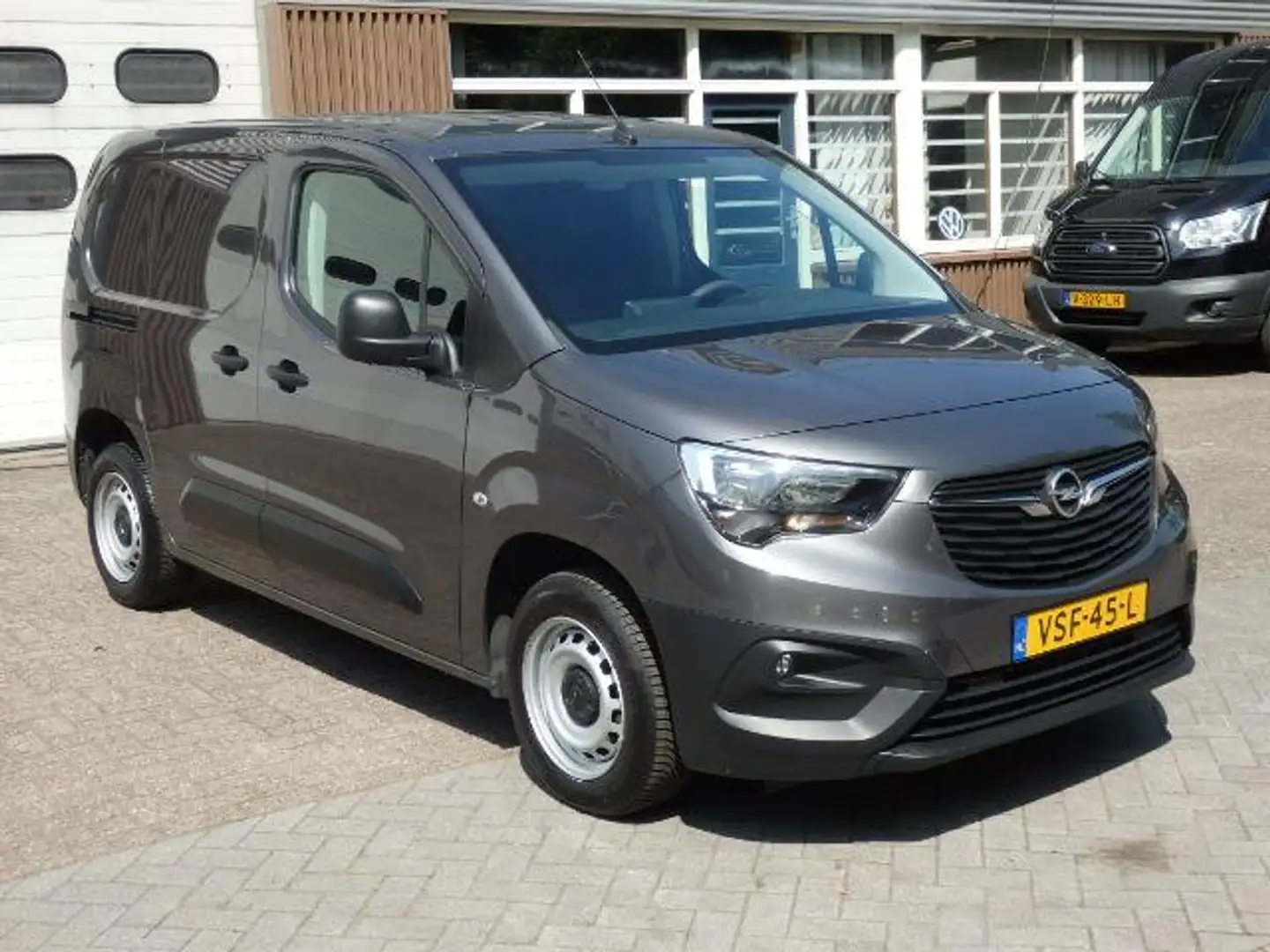 Opel Combo 1.5D L1H1 100 PK AIRO CRUISE PDC Grijs - 2