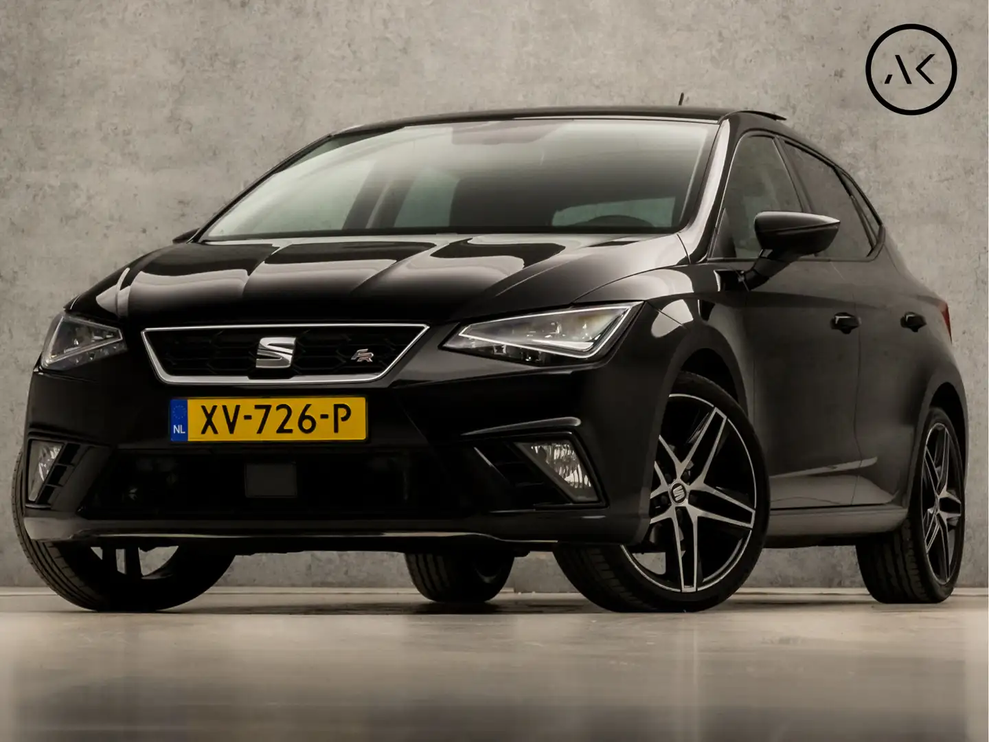 SEAT Ibiza 1.0 TSI FR Business Intense (SCHUIFDAK, APPLE CARP Zwart - 1