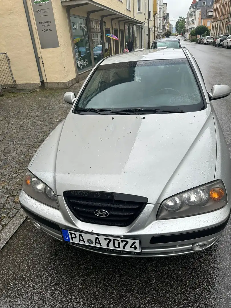 Hyundai ELANTRA 1.6i Automatik GLS - 2