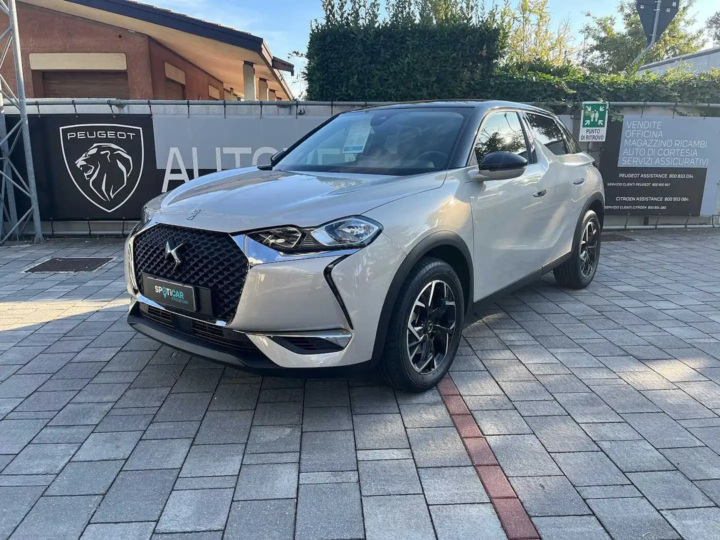 DS Automobiles DS 3 Crossback BlueHDi 130 aut. Faubourg Grigio - 1