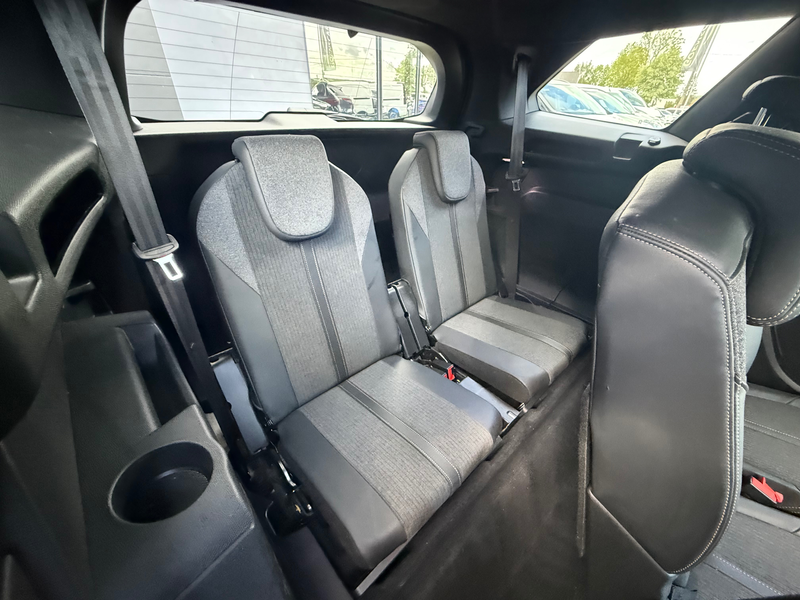 Peugeot 5008 5008 1.5HDi GT Line BOÎTE AUTO,7PLACES,CRUISE,LED… — photo 7