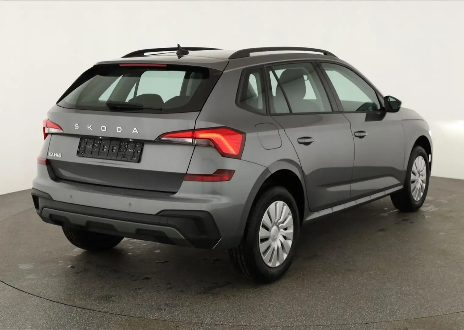 Skoda Kamiq Selection 1.5 TSI Selection, AHK, LED, Kamera, ... Grau - 2