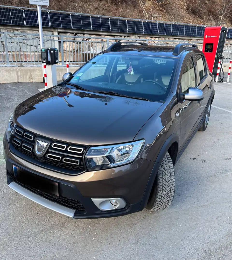 Dacia Sandero Stepway Essential Braun - 2