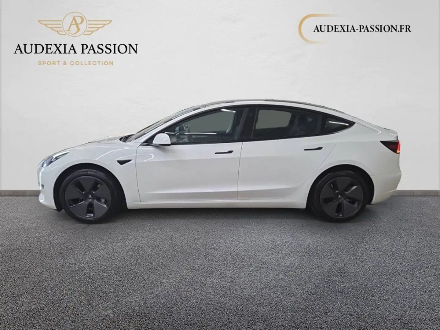 Tesla Model 3 Grande Autonomie AWD Bianco - 2
