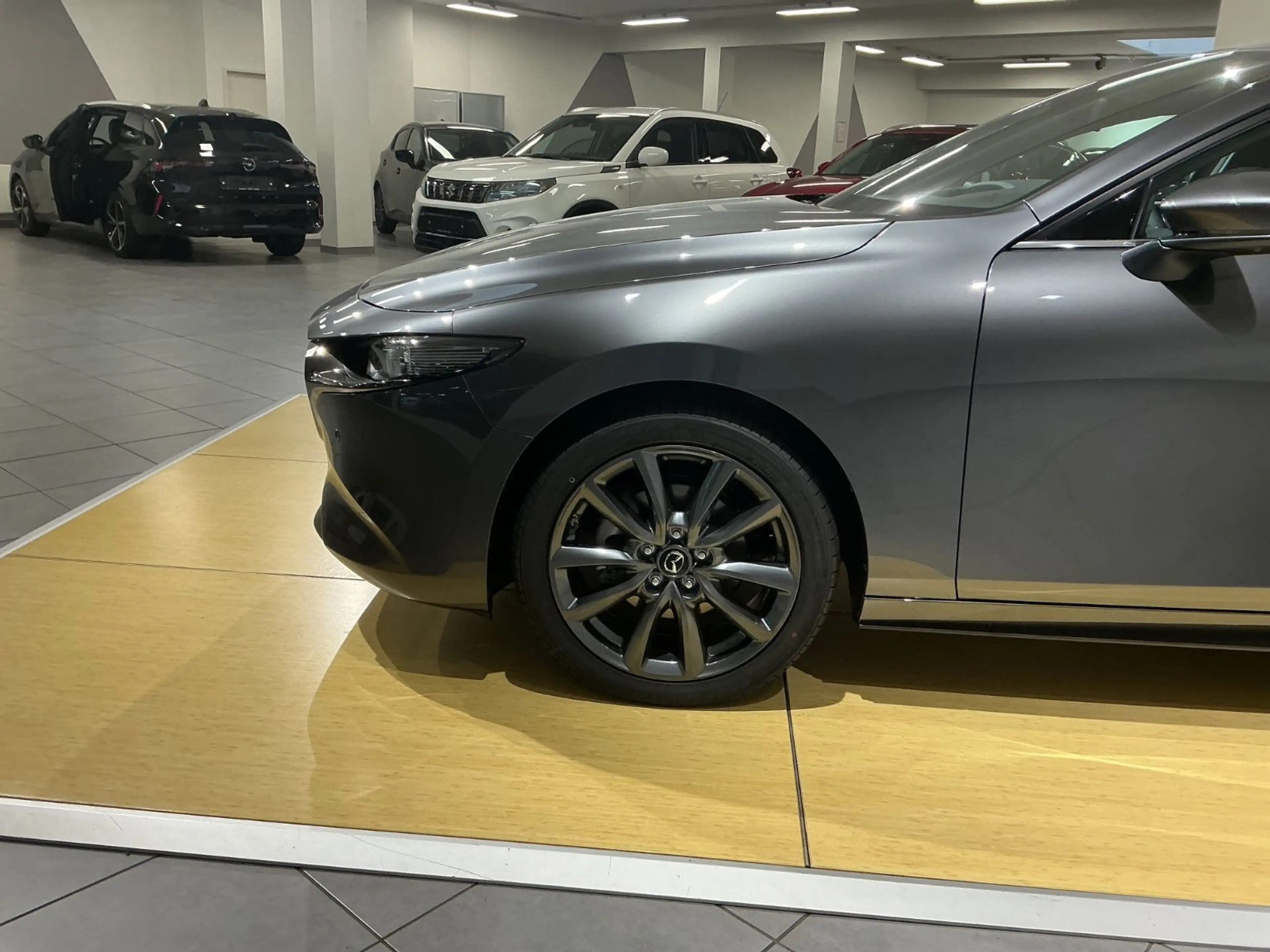 Mazda 3 Lim. 5-trg. Exclusive-Line*SHZ*LHZ*BOSE* — photo 7