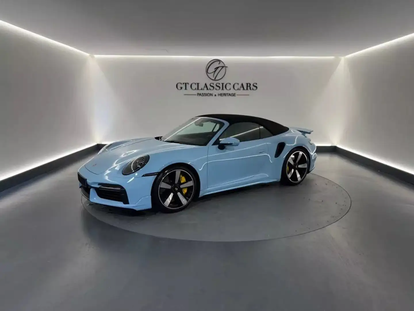 Porsche 992 992 CABRIOLET 3.8 650 TURBO S Bleu - 1