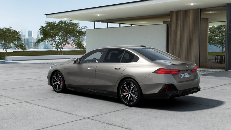 BMW 550 5 Serie 550e xDrive M Sport Automaat / Panoramadak — photo 2